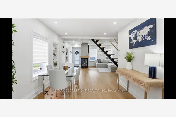 13 Picton Street W