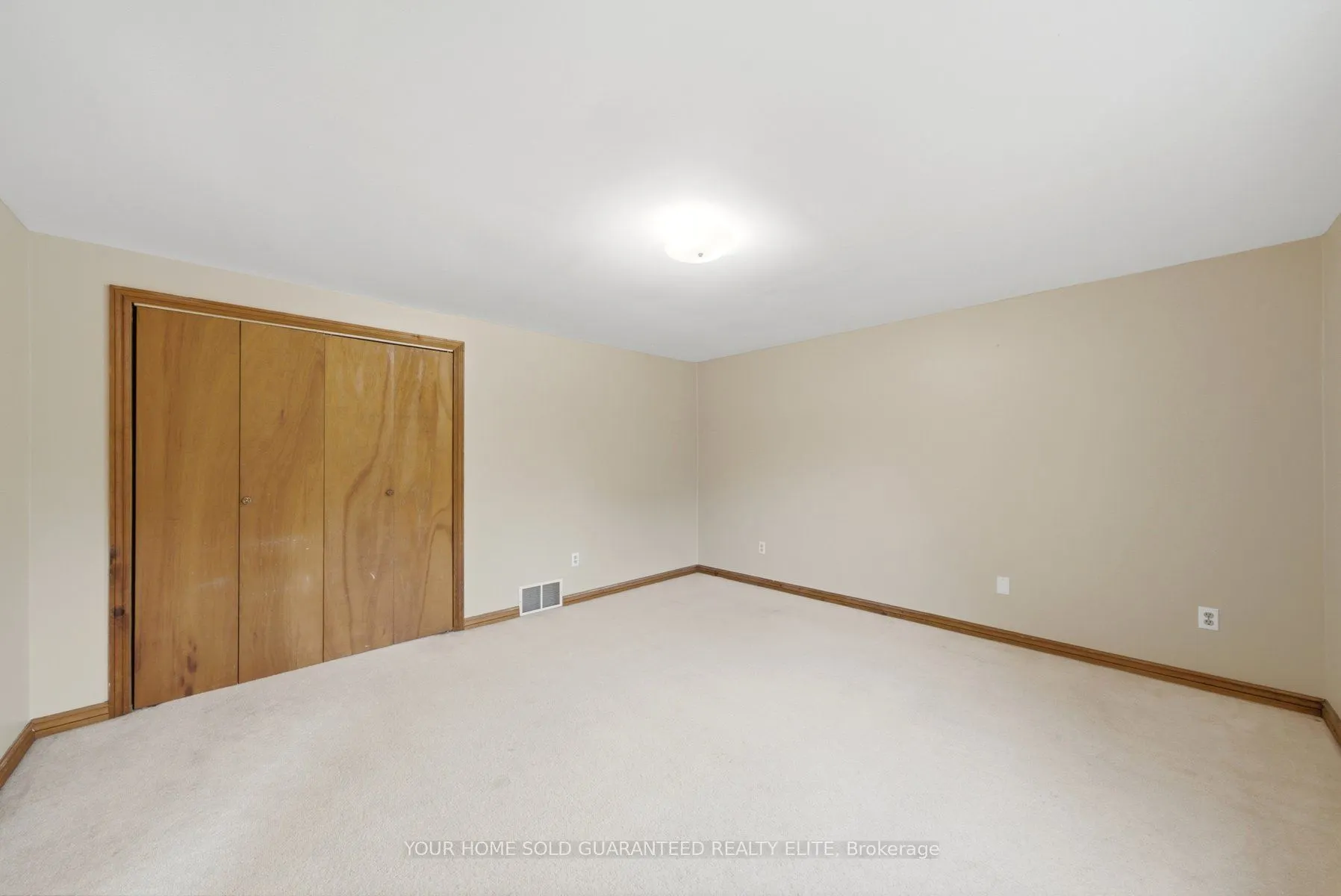 211 Canborough Street