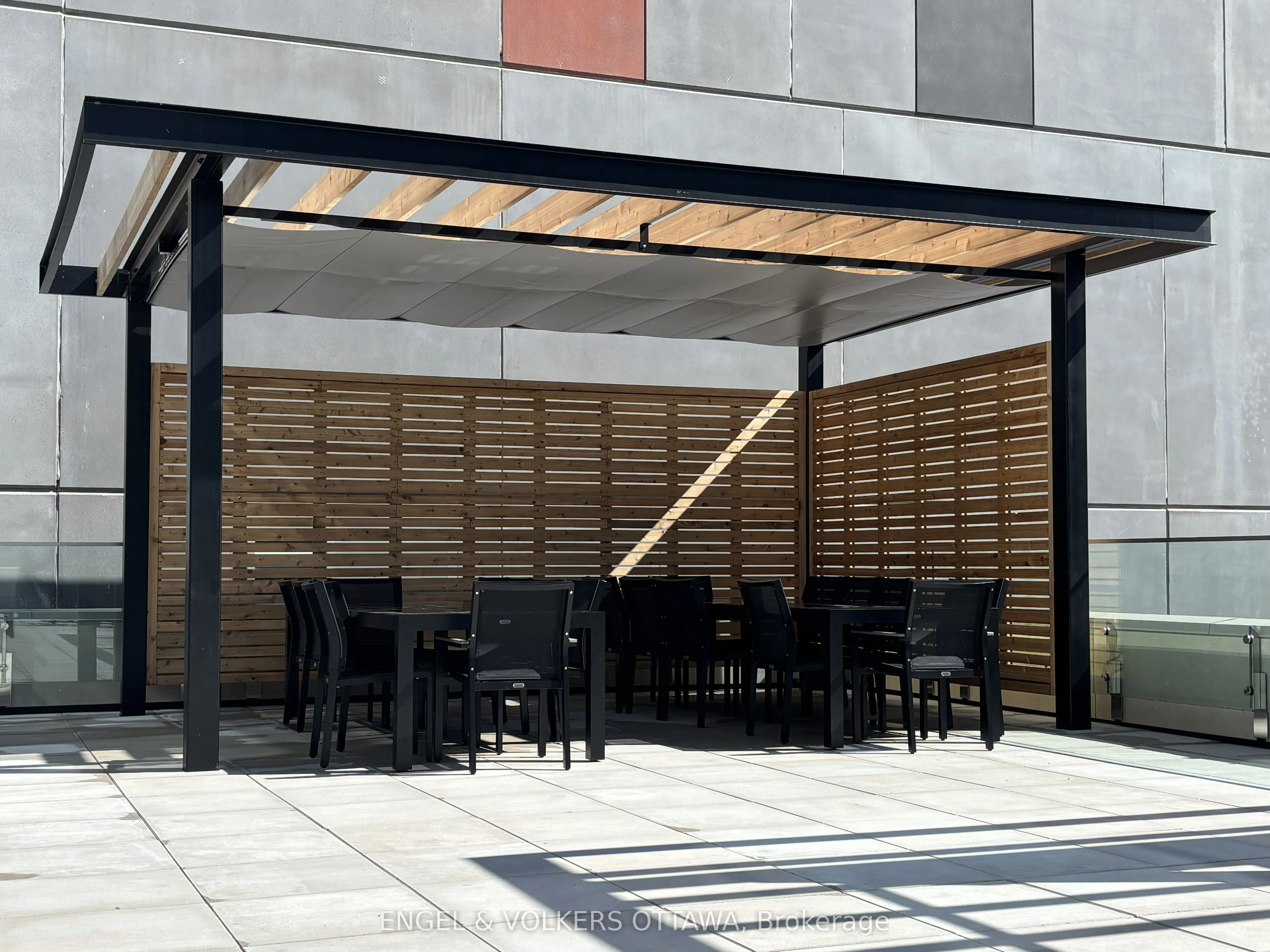 160 George Street #2404