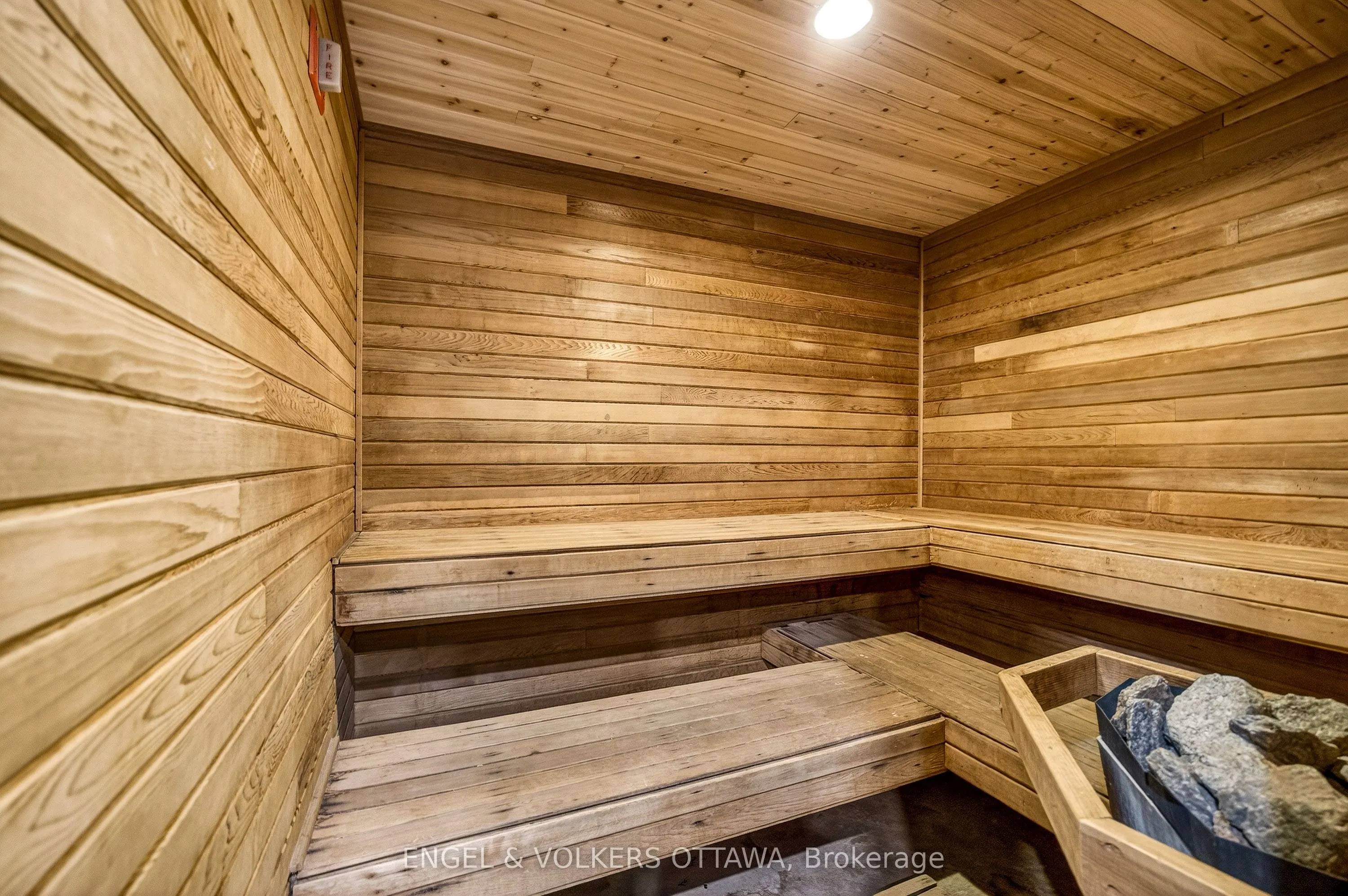 160 George Street #2404