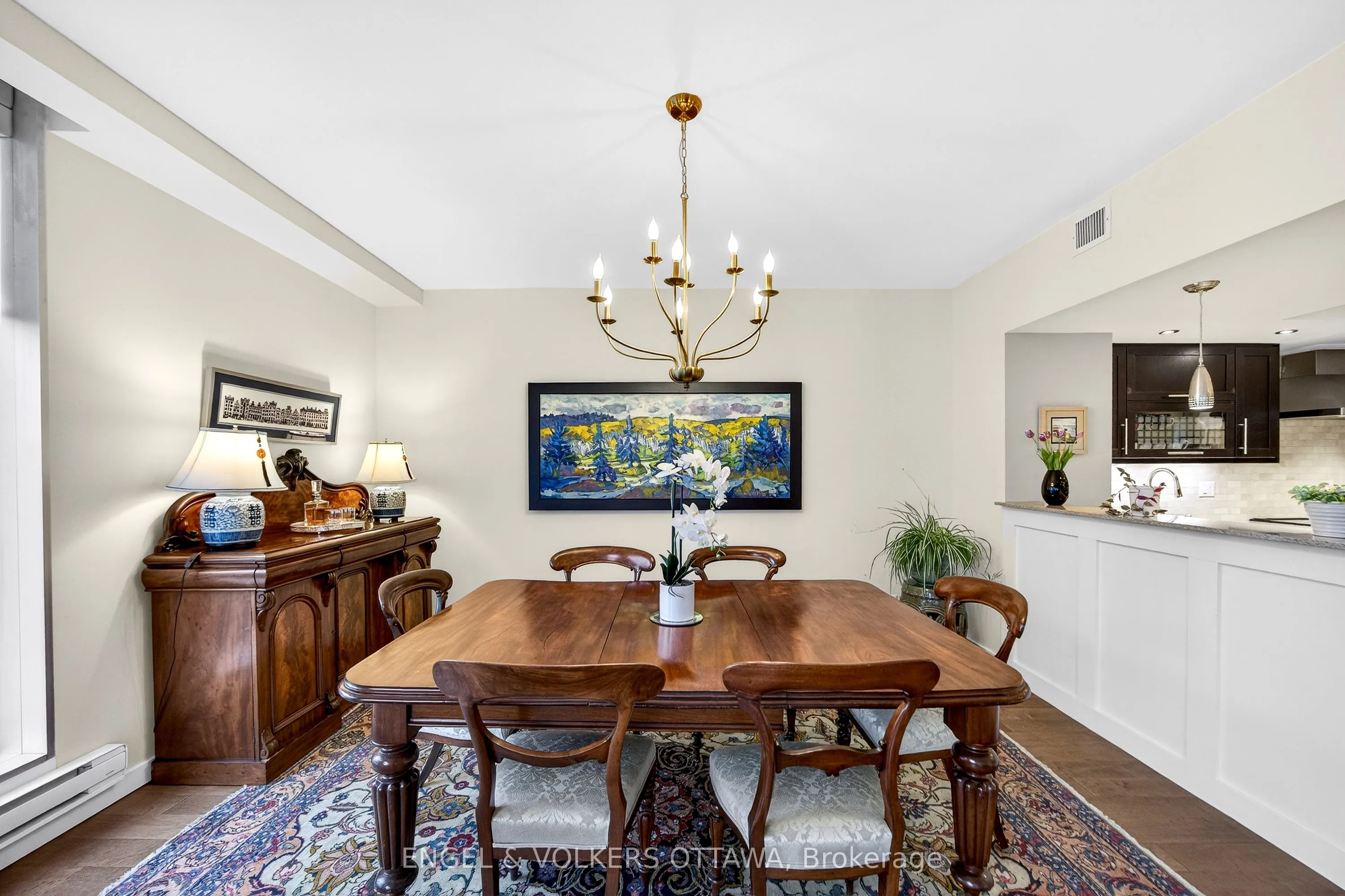 160 George Street #2404
