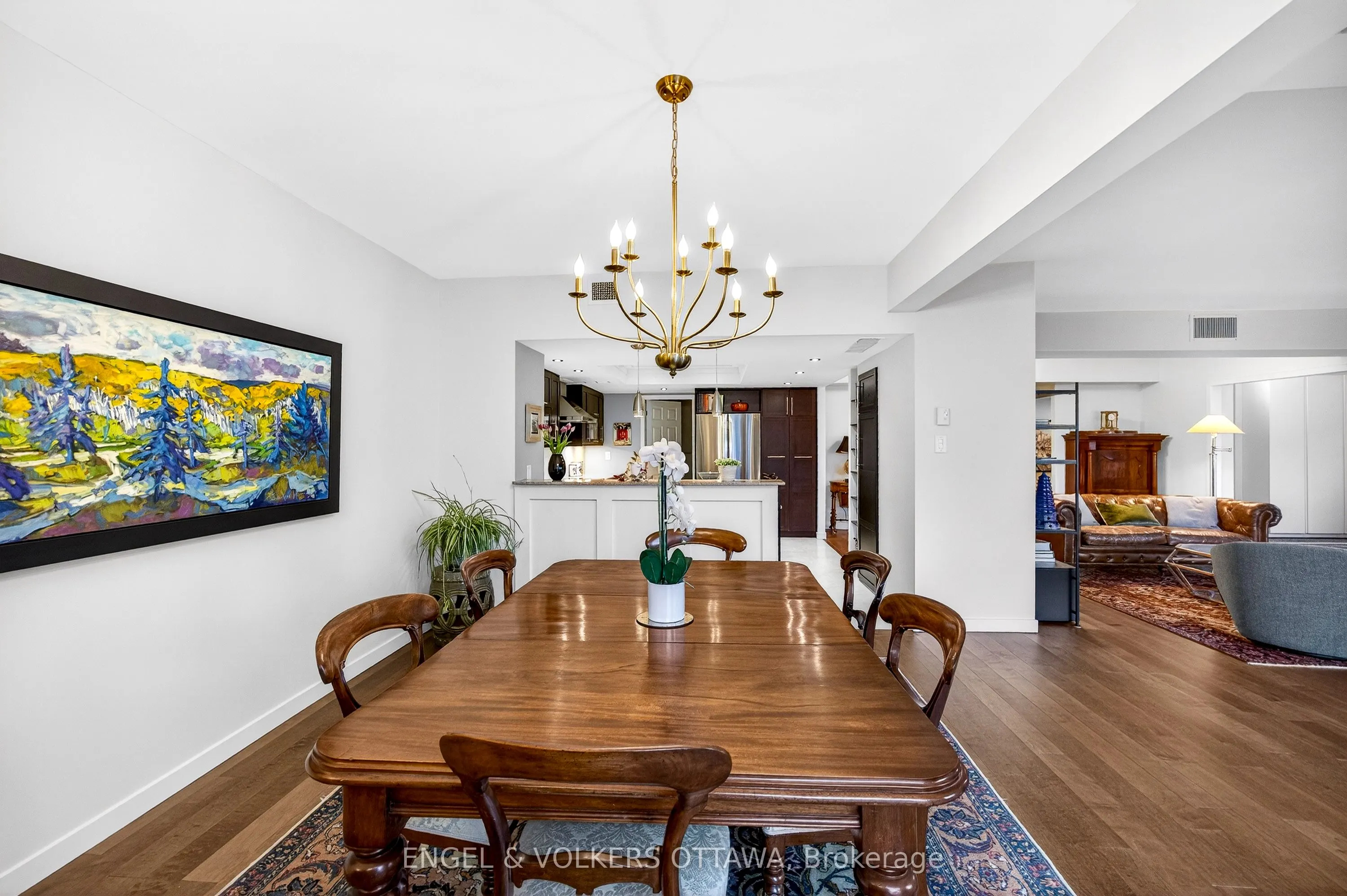 160 George Street #2404