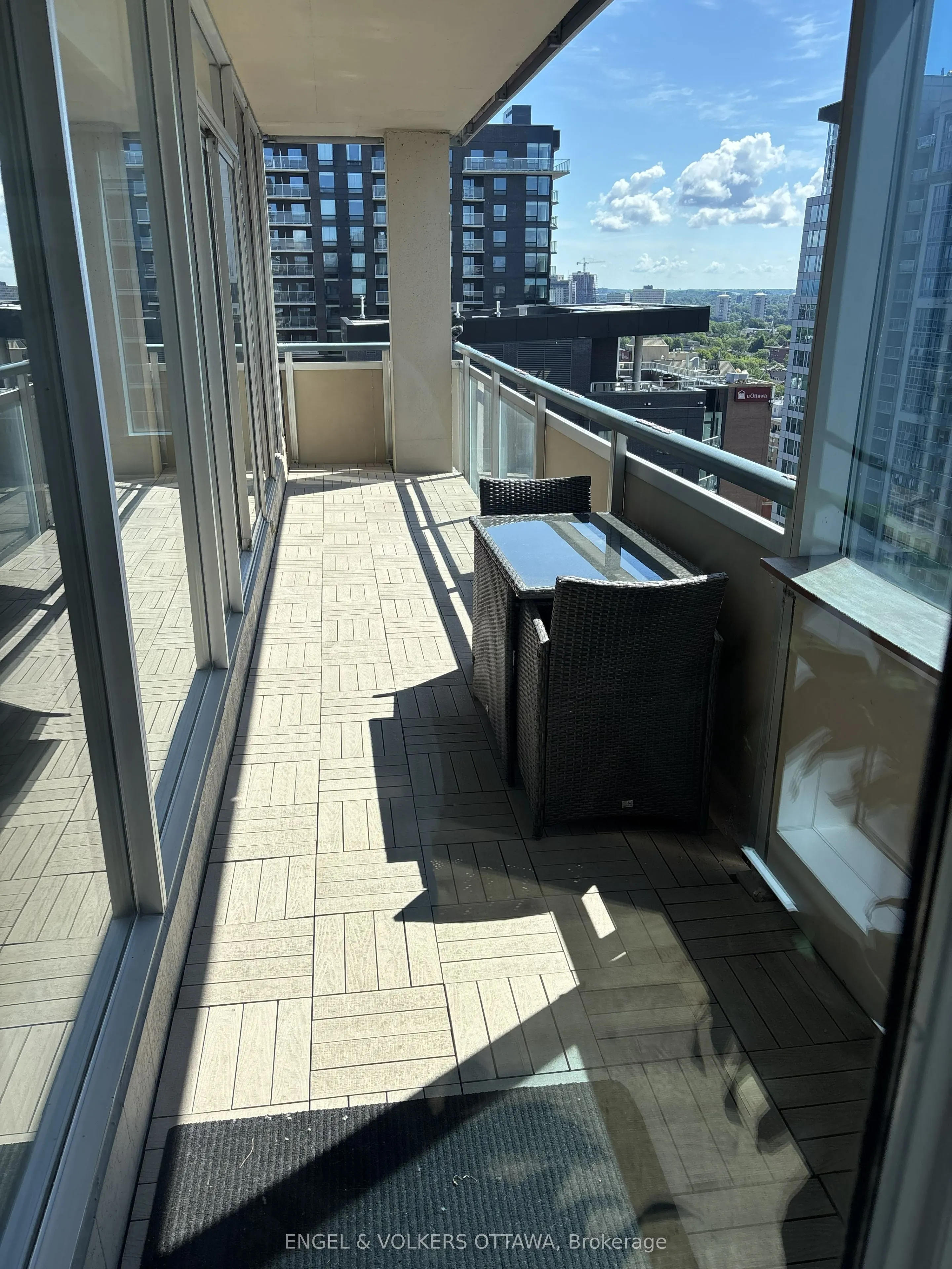160 George Street #2404