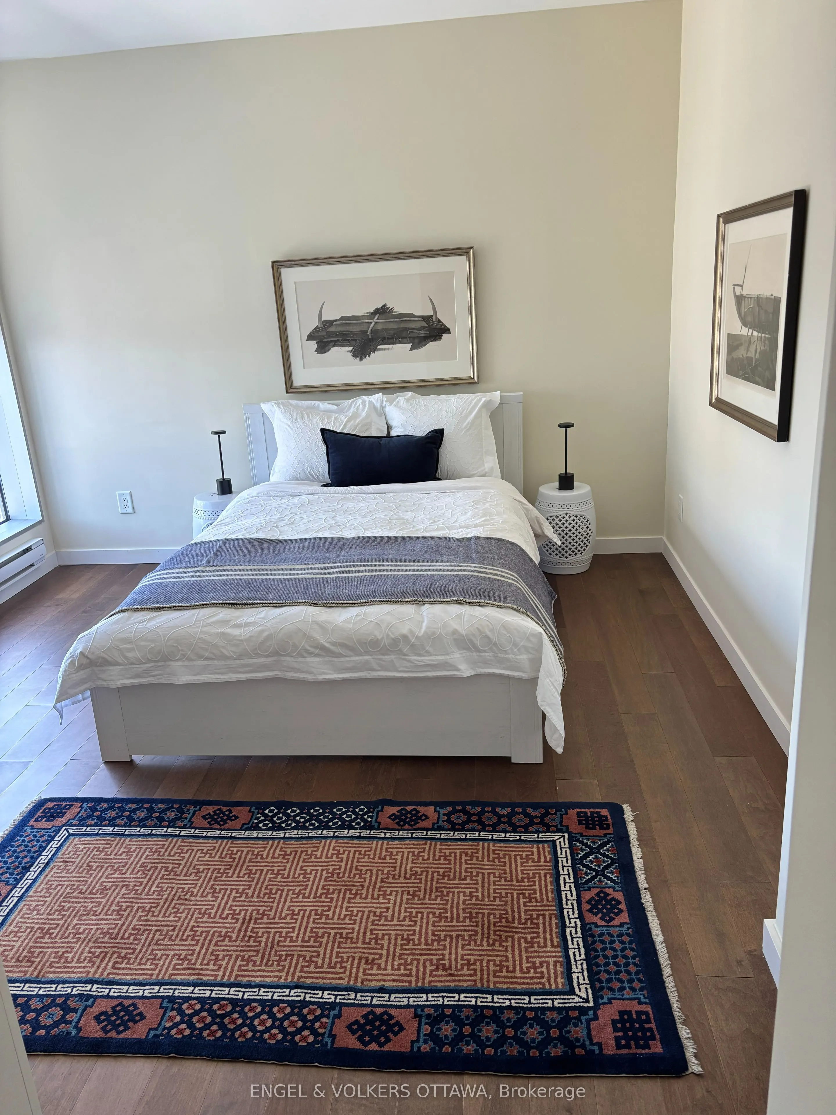 160 George Street #2404