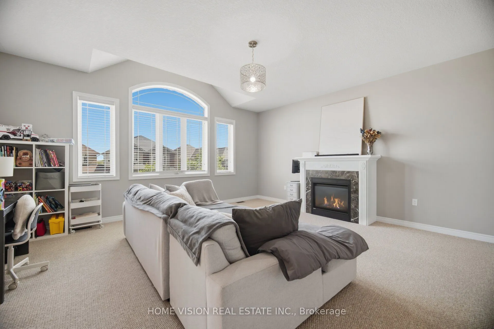 8 Colorado Boulevard