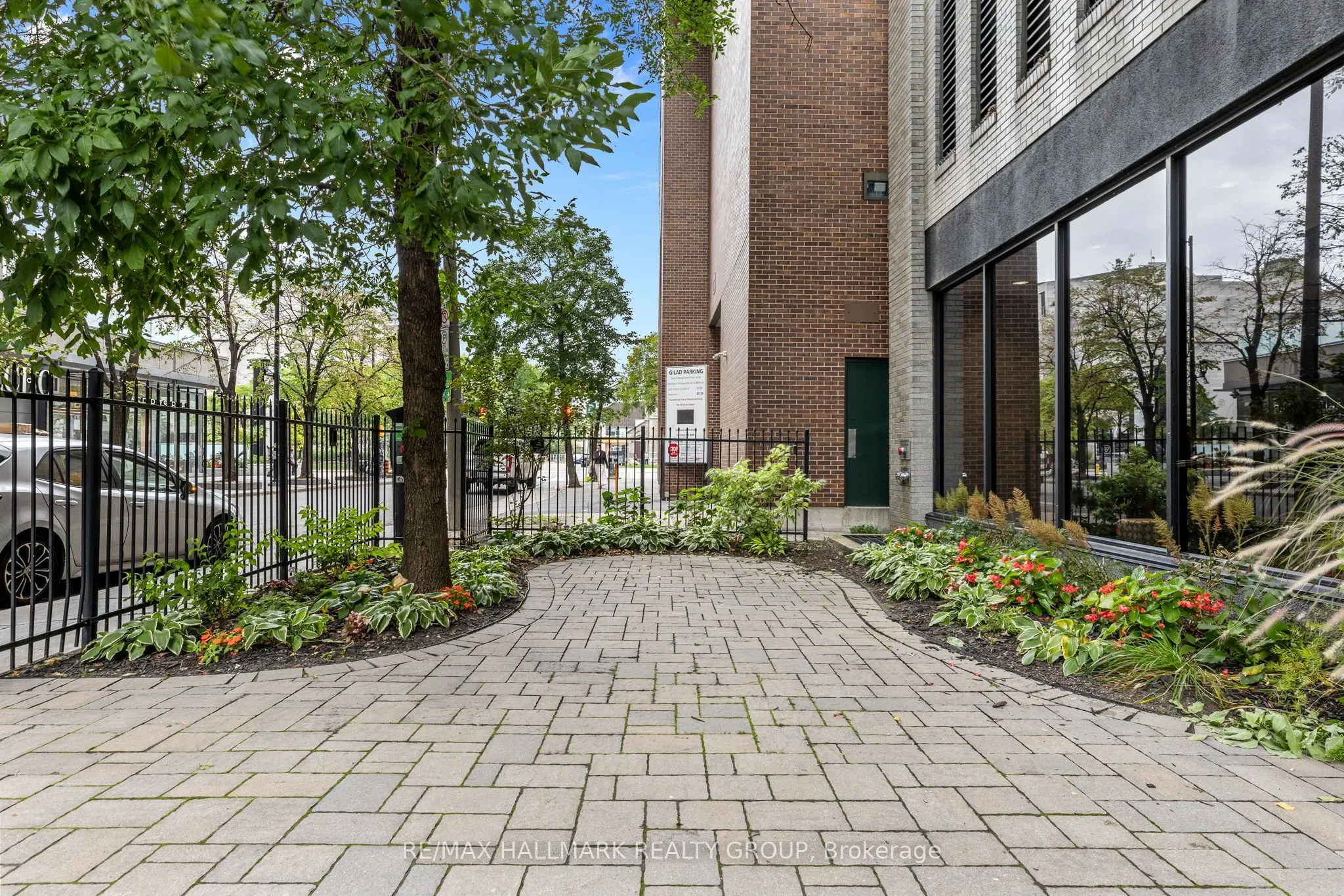 18 Nepean Street #701