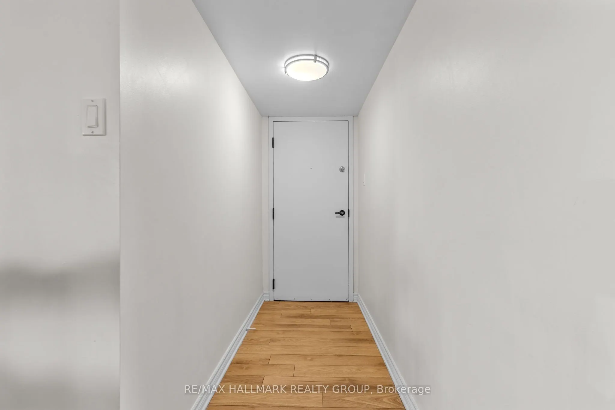 18 Nepean Street #701