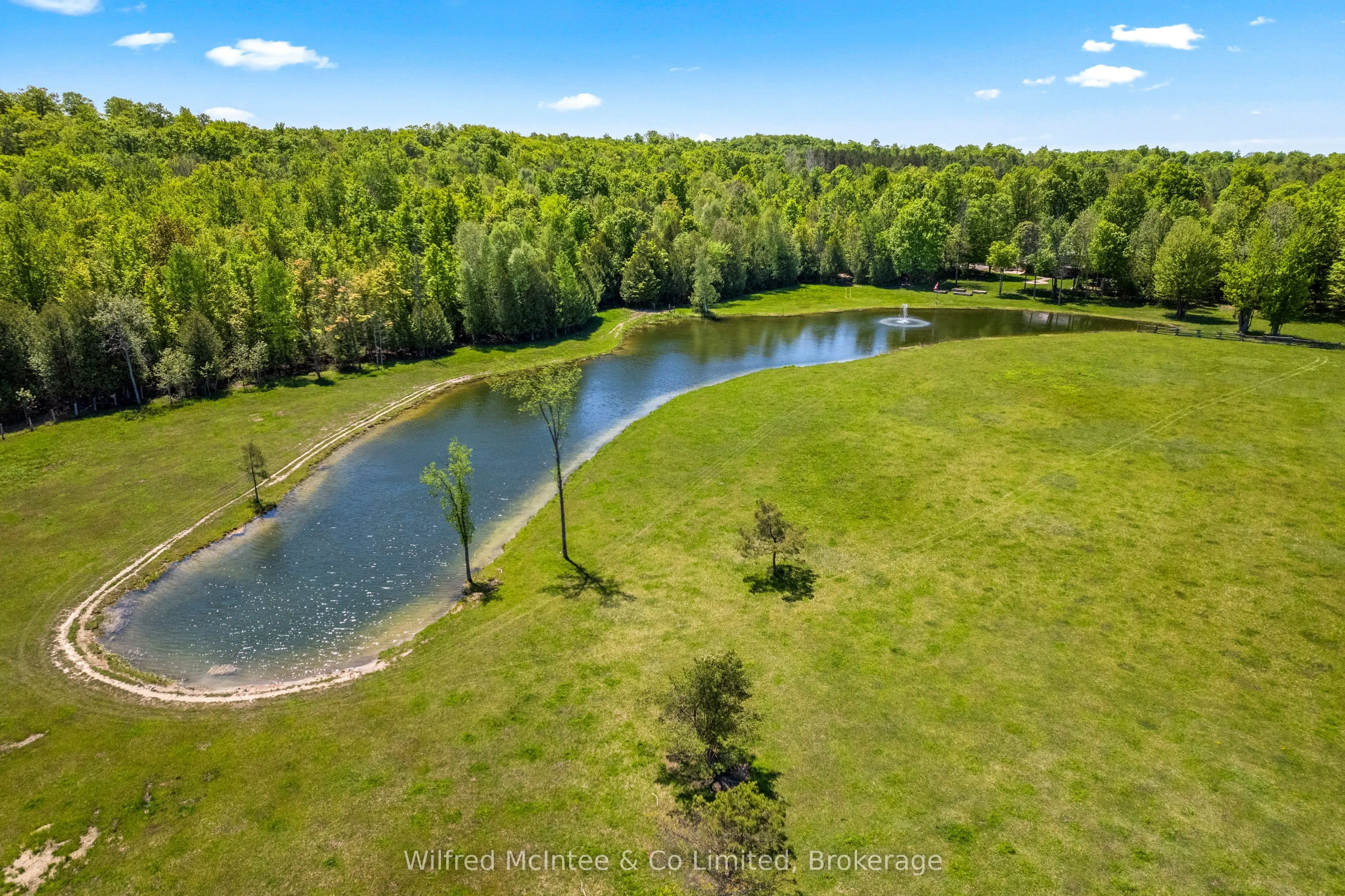 622829 Moto Park Road