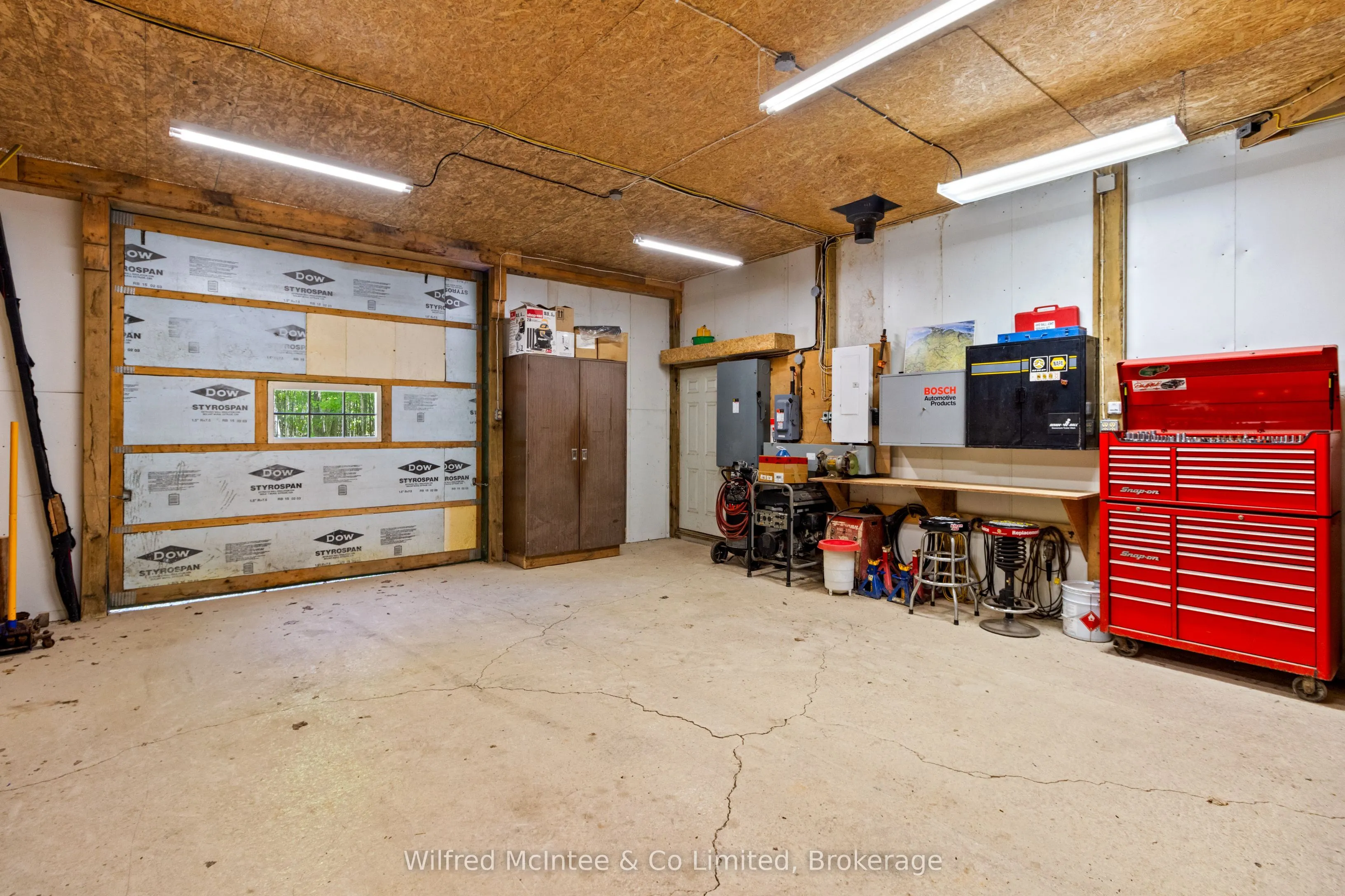 622829 Moto Park Road