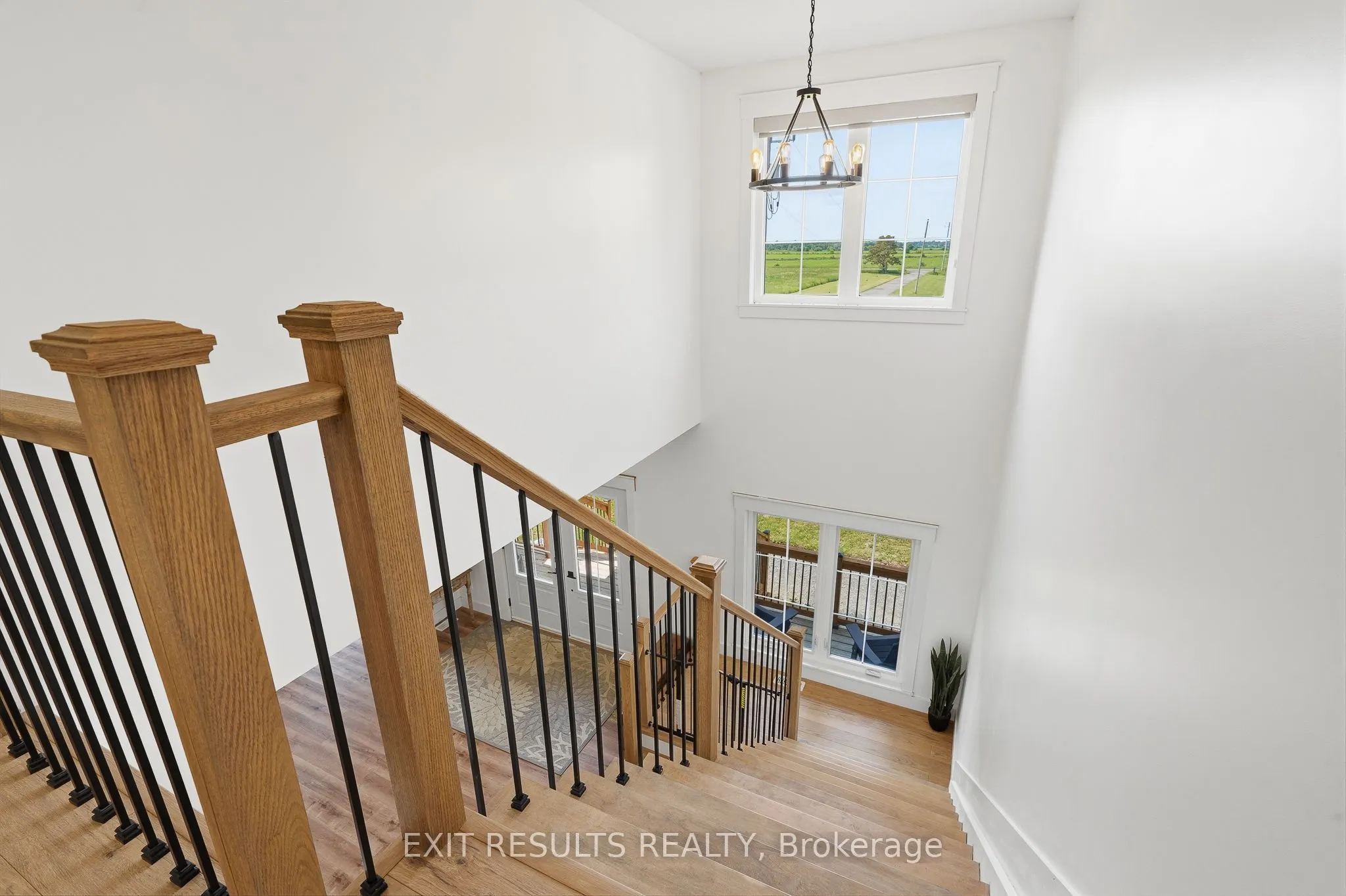 2083 Groves Road