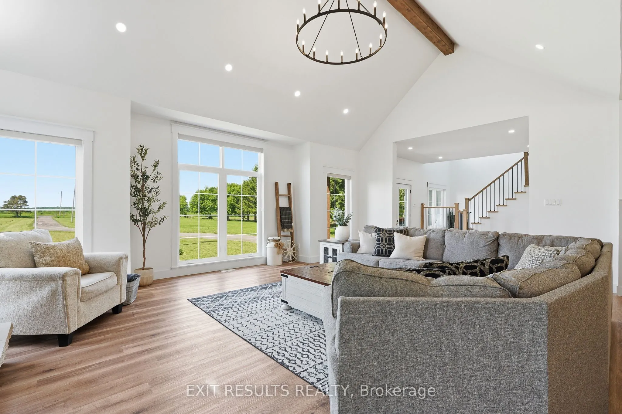 2083 Groves Road