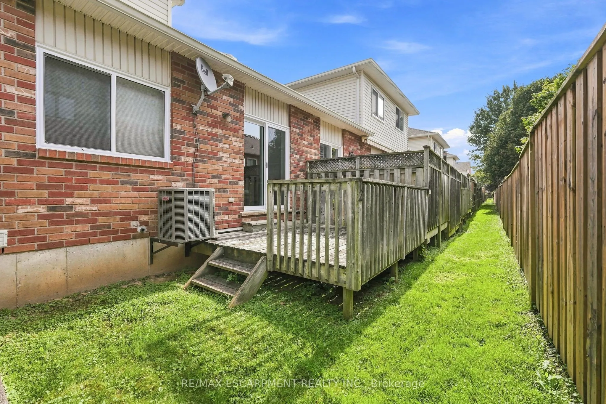222 FELLOWES Crescent #2