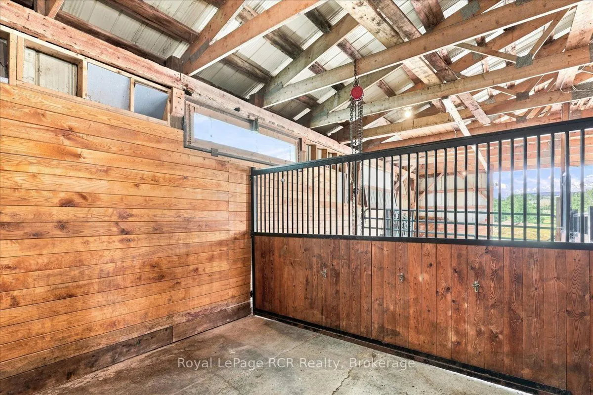 151601 Southgate Sideroad 15