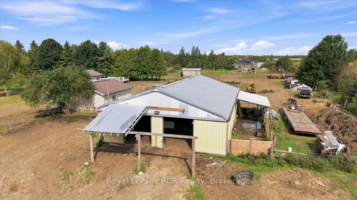 151601 Southgate Sideroad 15