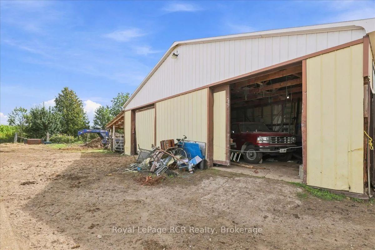 151601 Southgate Sideroad 15