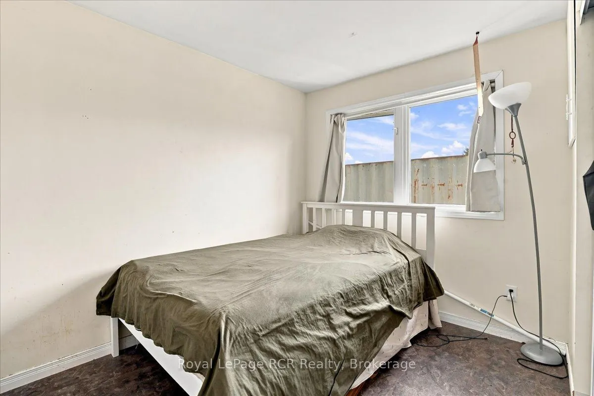 151601 Southgate Sideroad 15