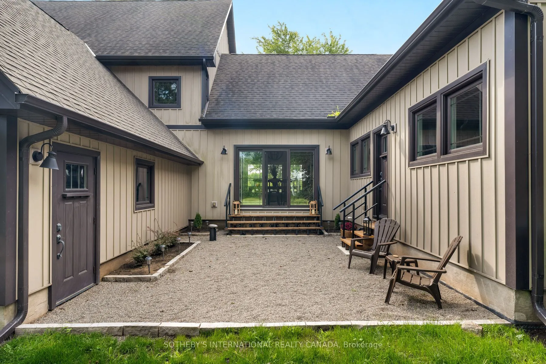 151 Concession 7 Road E