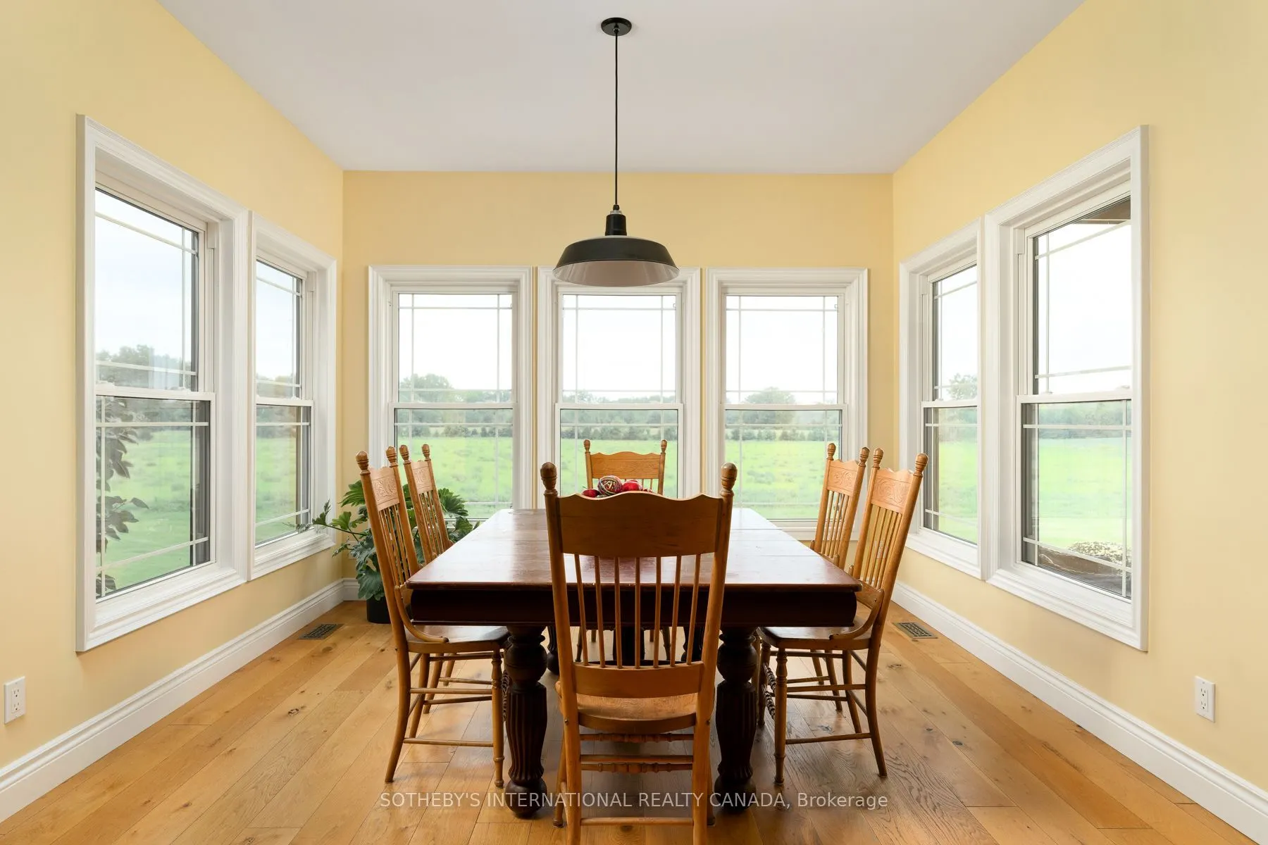 151 Concession 7 Road E
