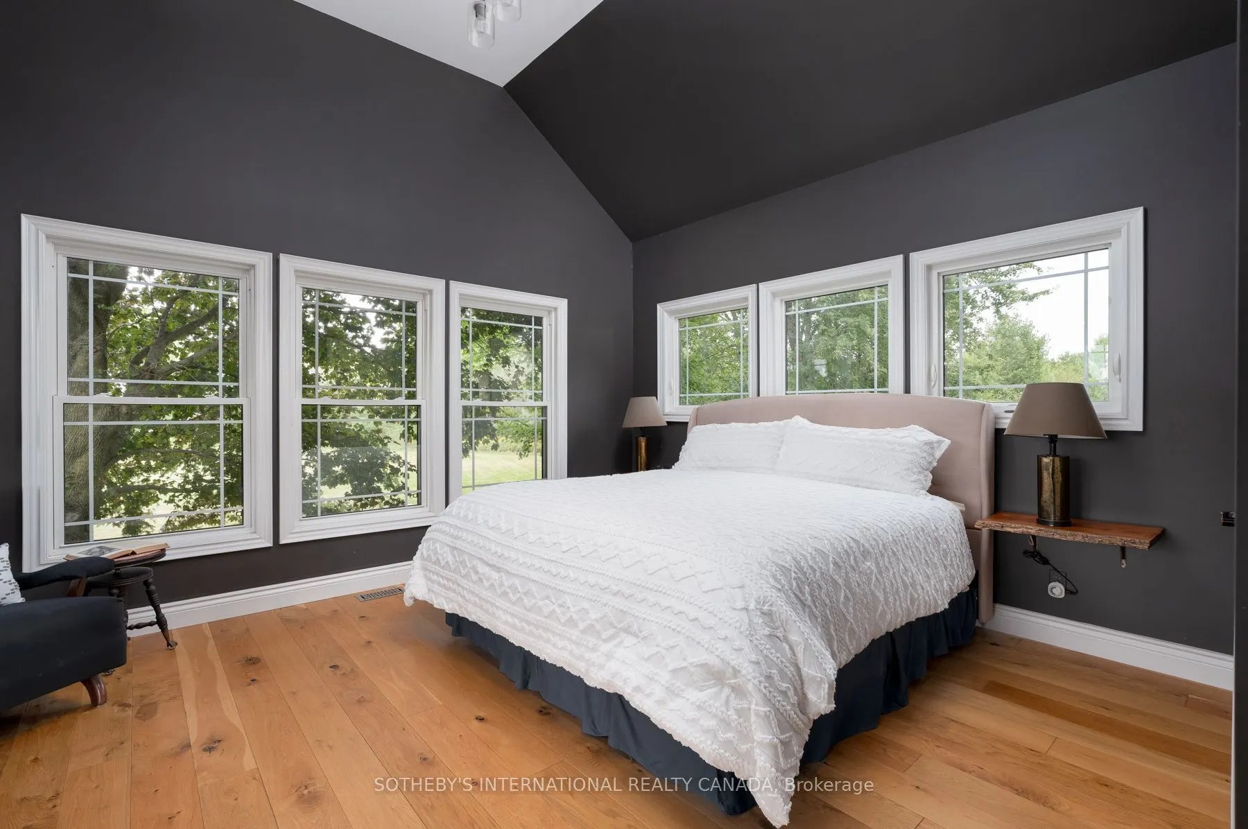 151 Concession 7 Road E