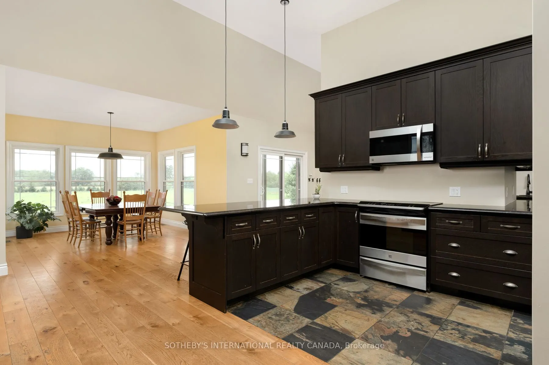 151 Concession 7 Road E