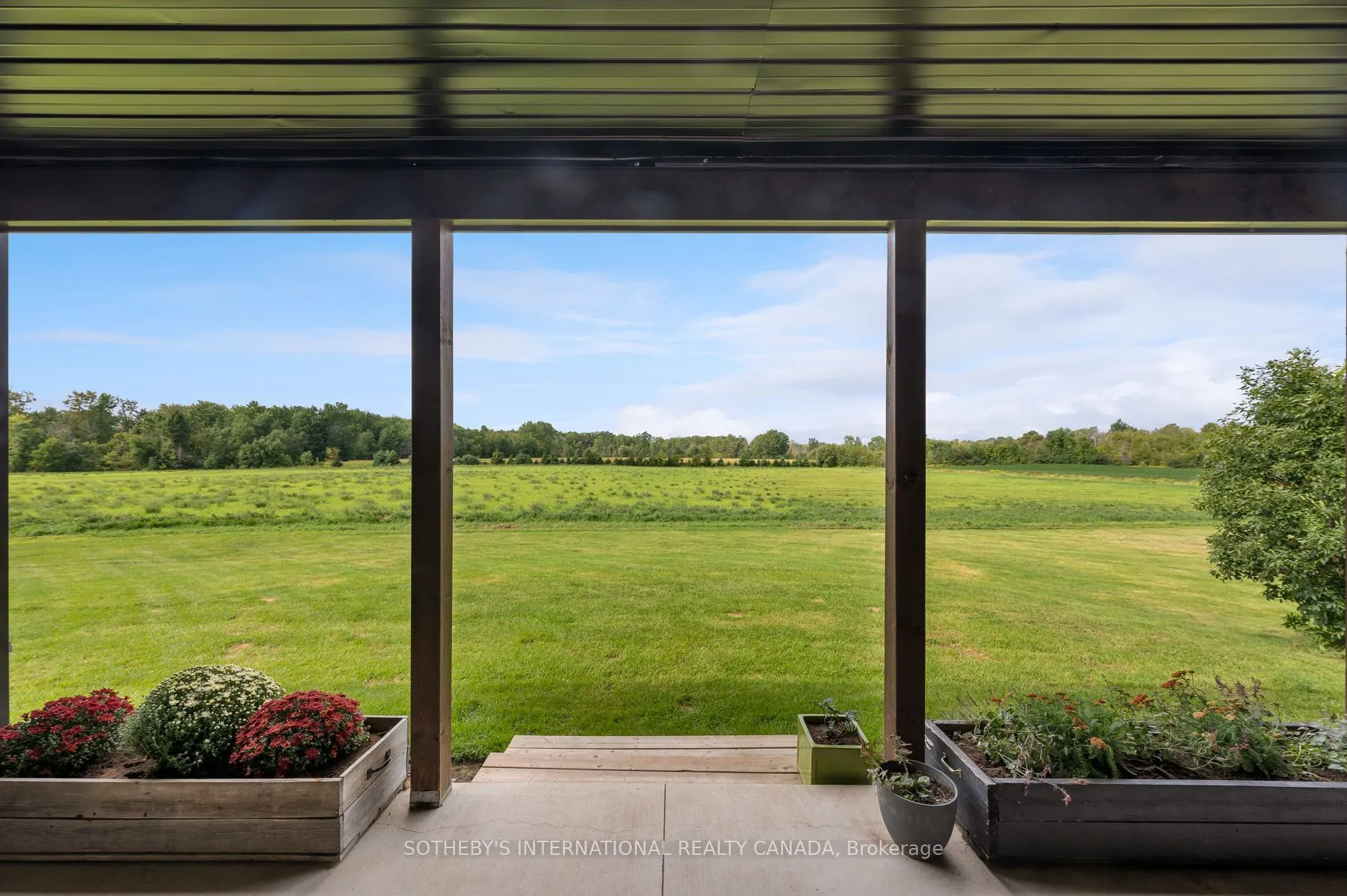 151 Concession 7 Road E