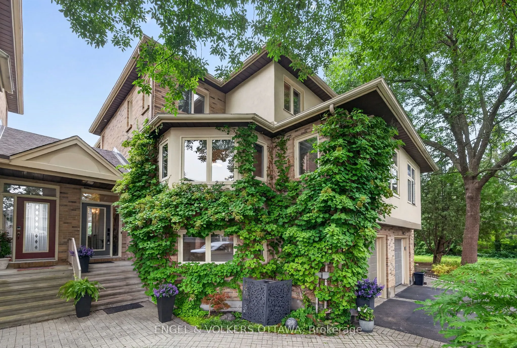 7 Nelford Court