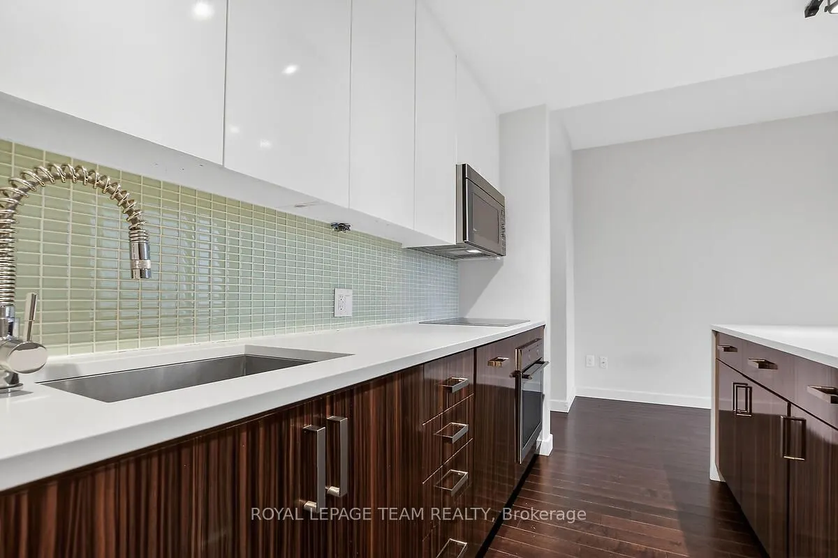 201 Parkdale Avenue #406