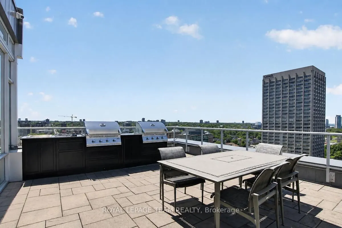 201 Parkdale Avenue #406