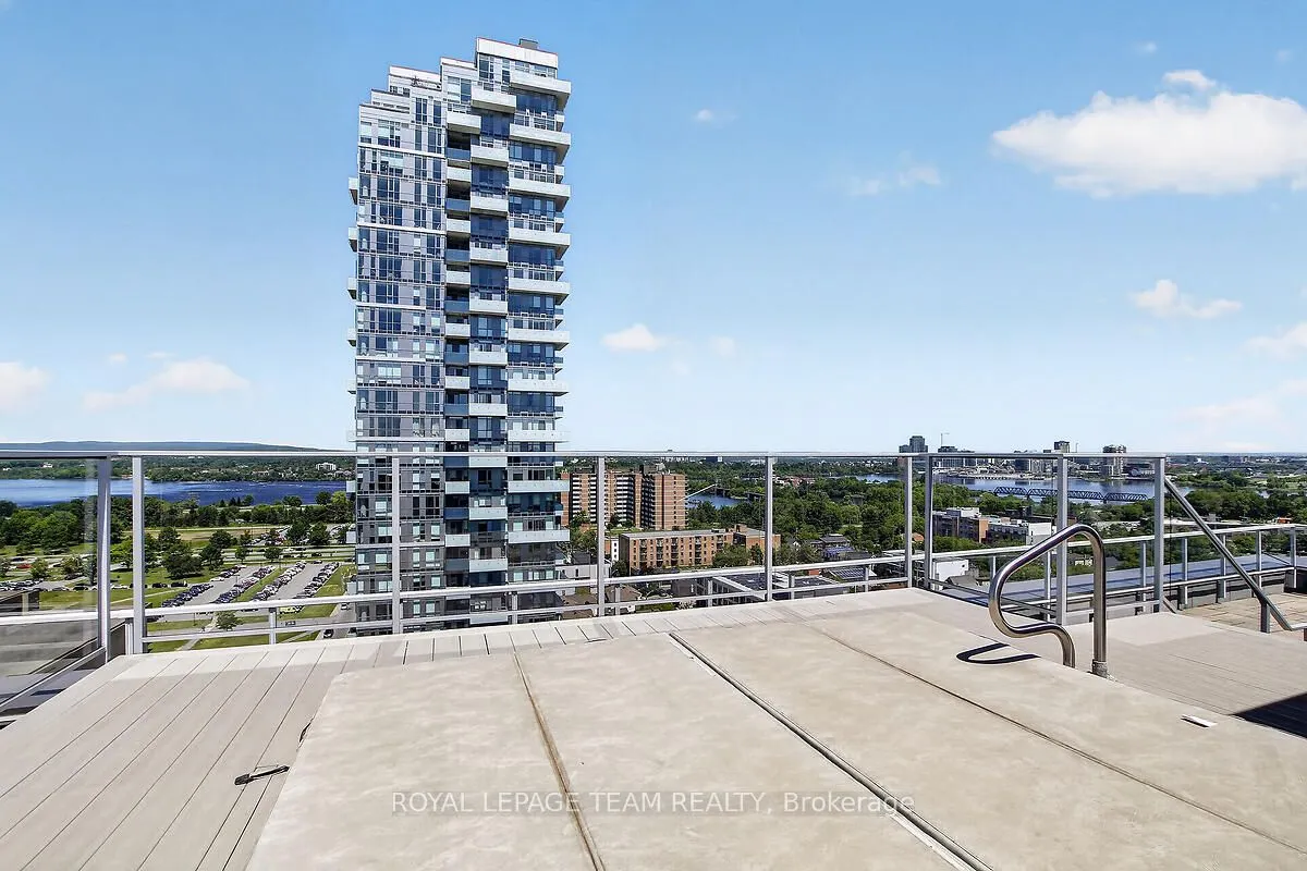 201 Parkdale Avenue #406