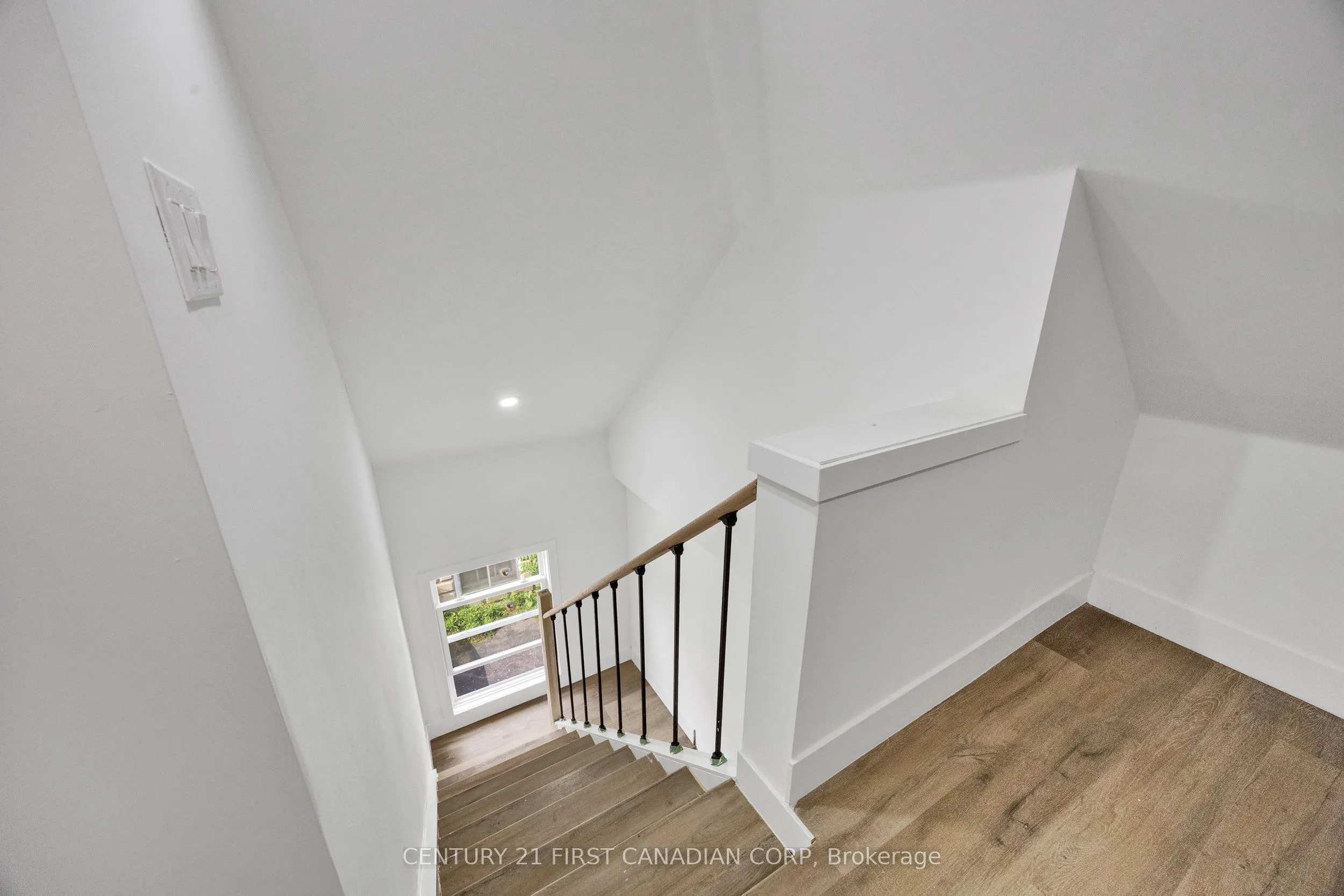 328 Oakland Avenue