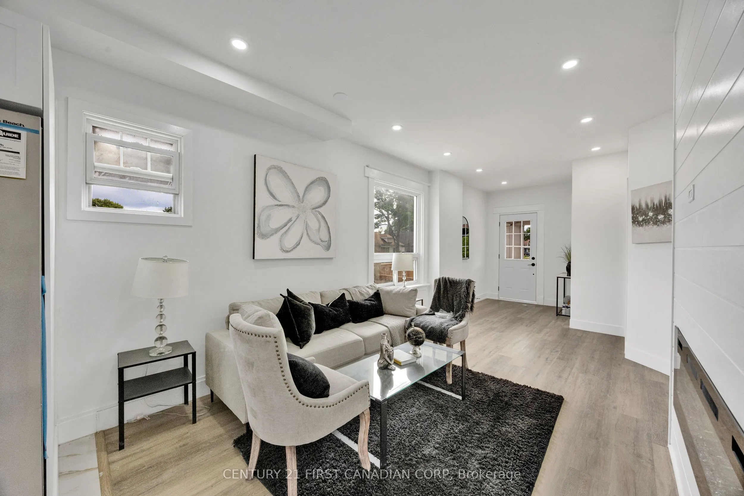 328 Oakland Avenue