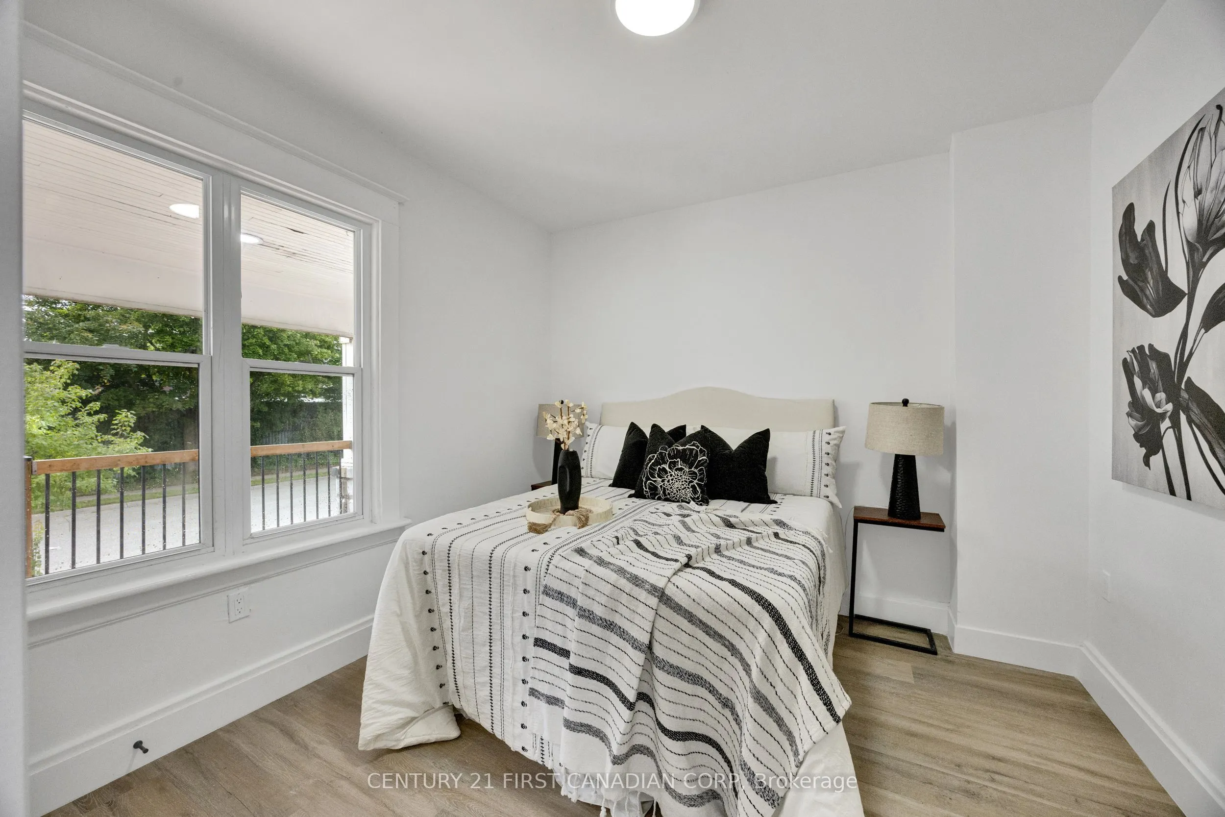 328 Oakland Avenue