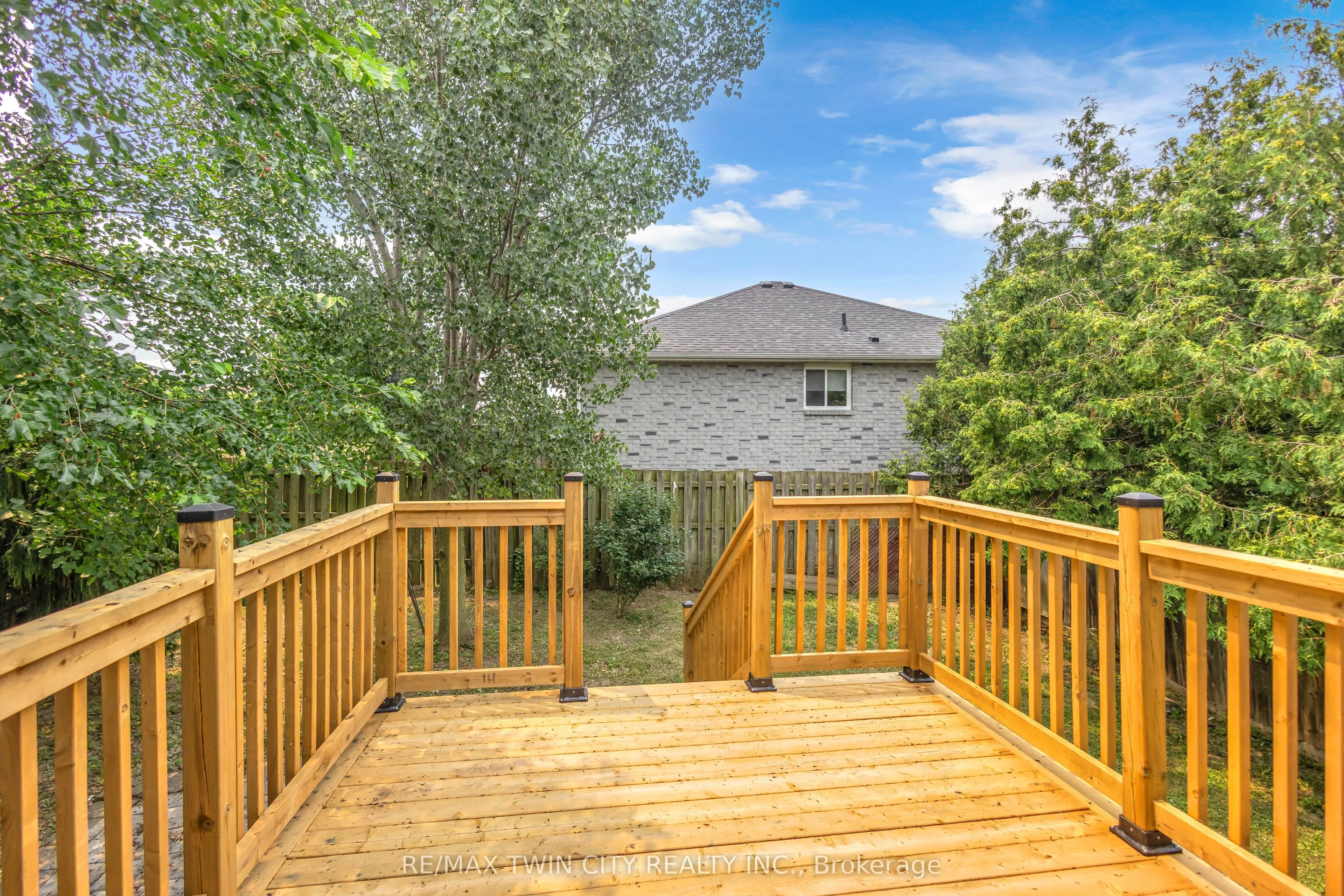 4 Dowden Avenue