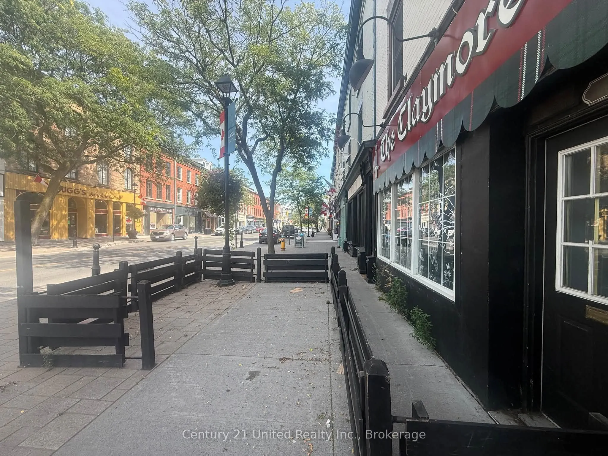 95 King Street W