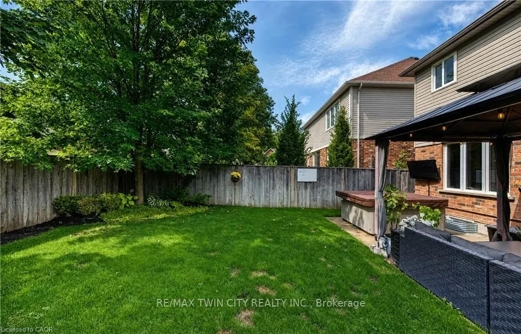 231 STEEPLERIDGE Street