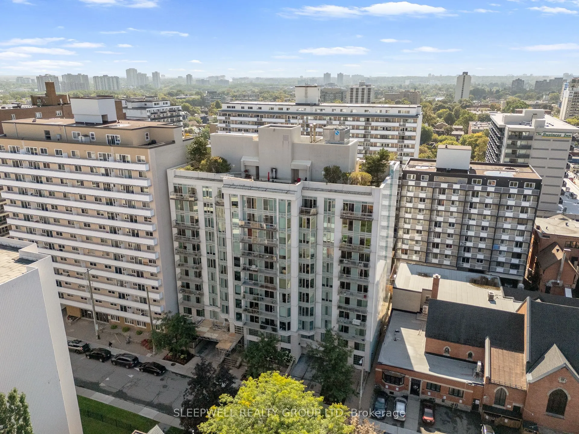138 Somerset Street W #304