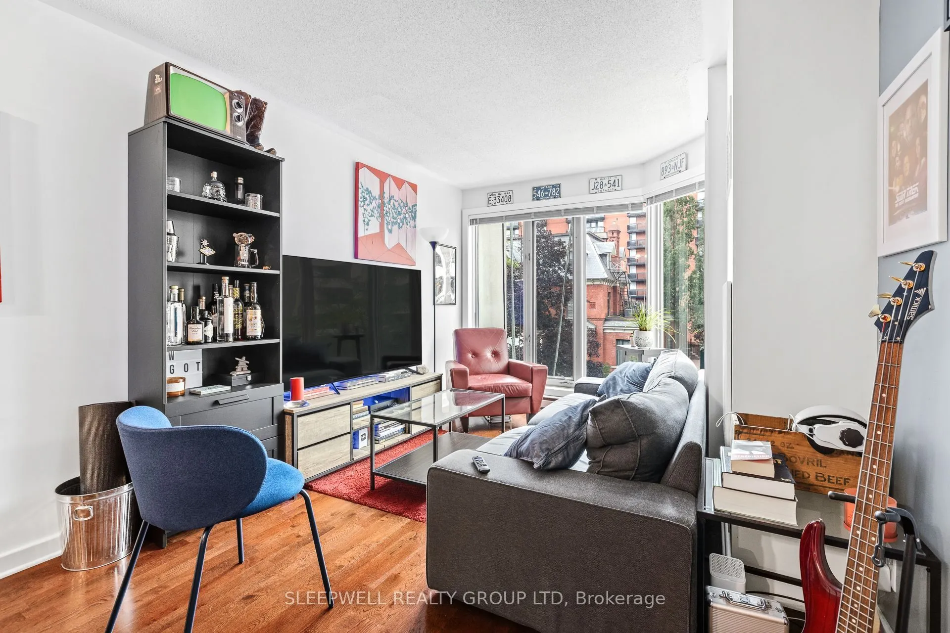 138 Somerset Street W #304