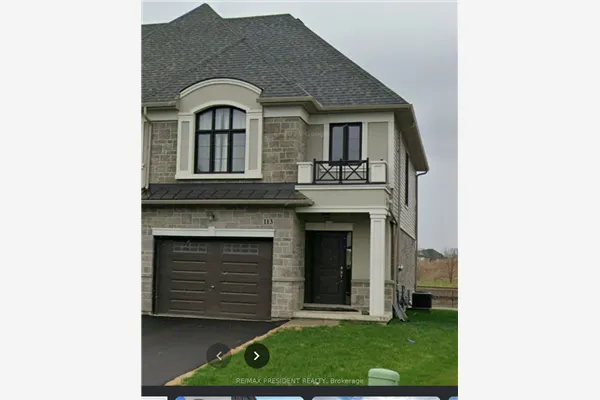 113 Aquasanta Crescent