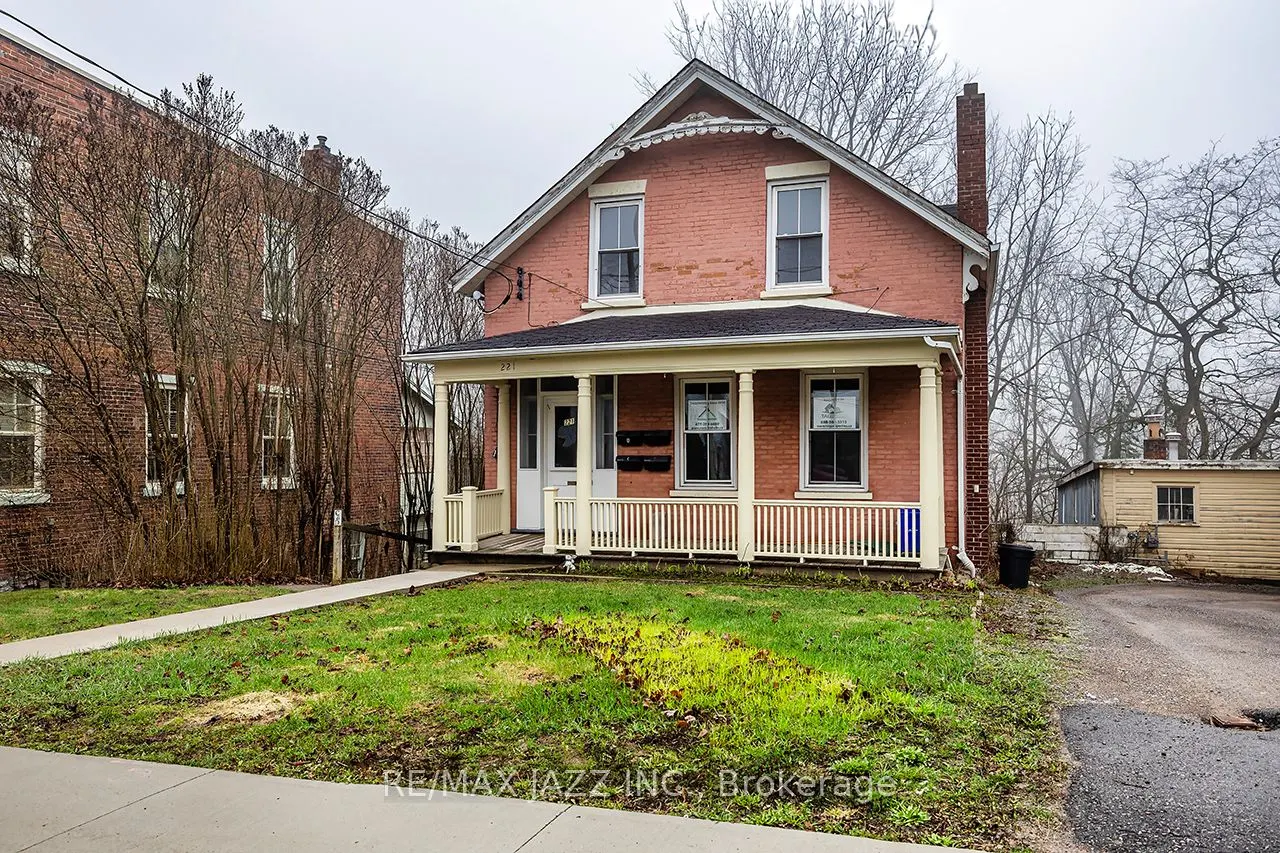 221 Walton Street