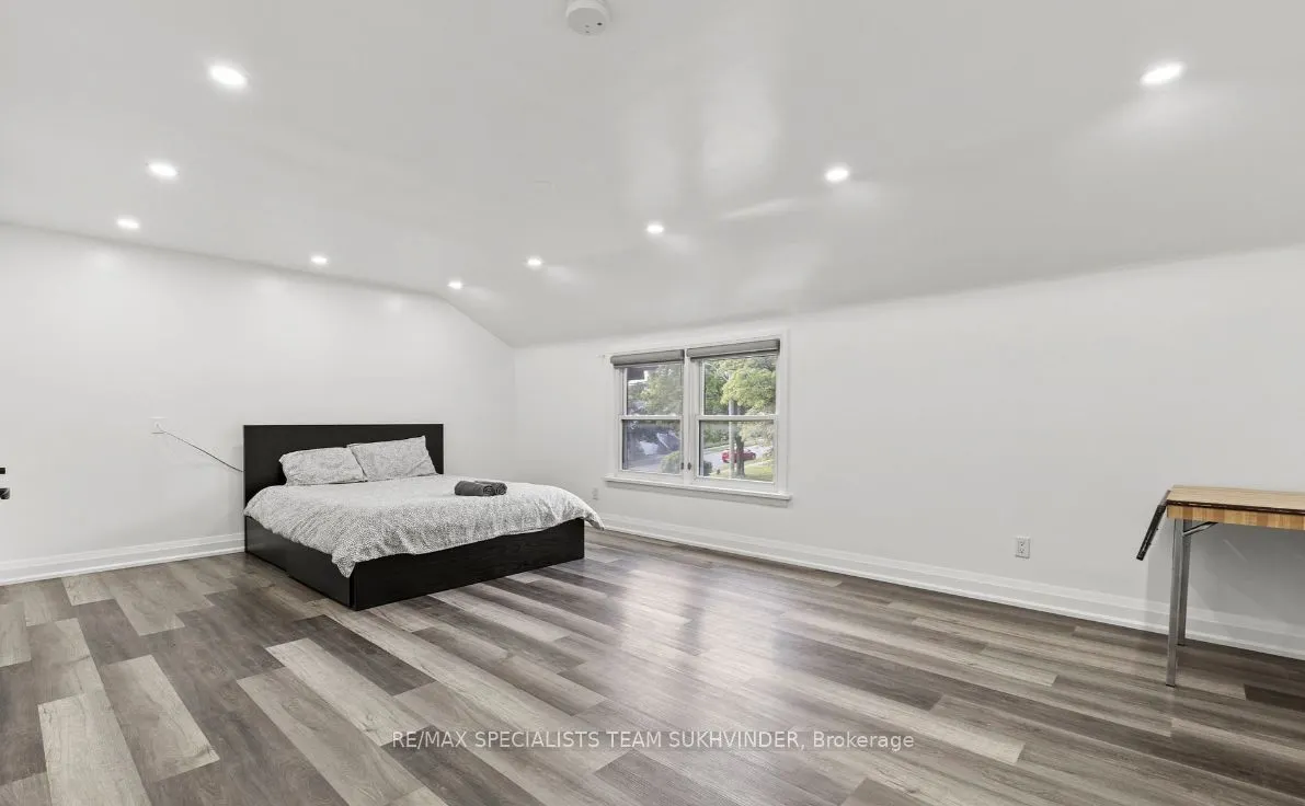 5138 Valley Way
