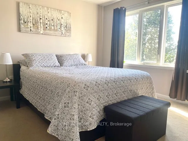44 Senior Crescent