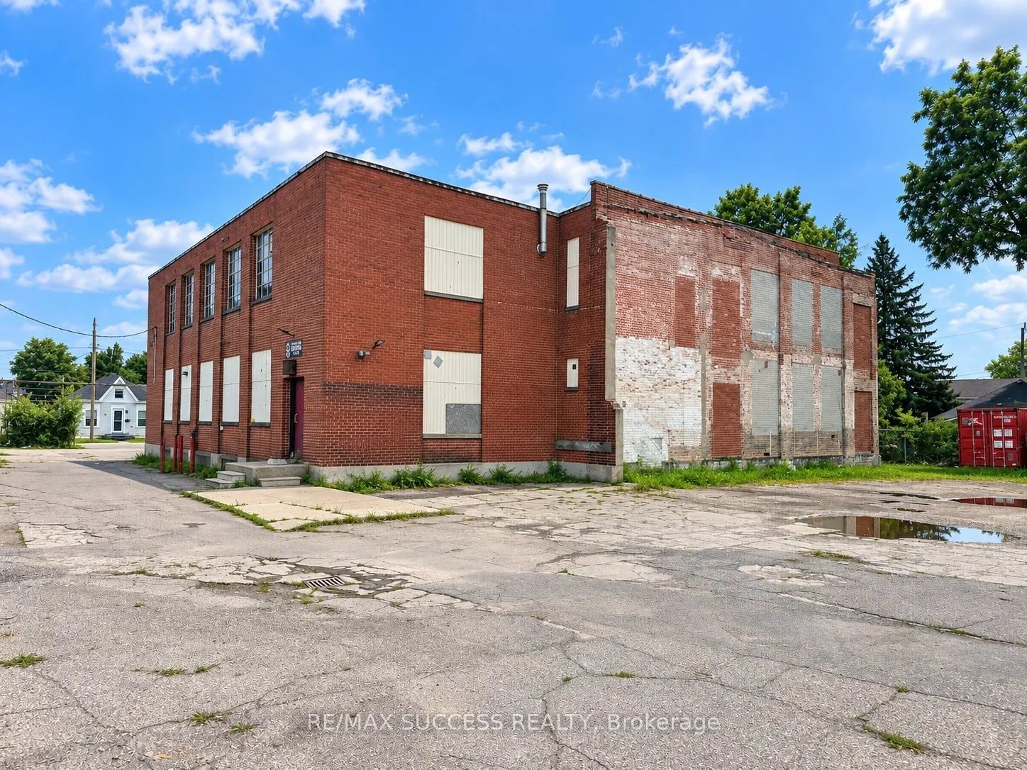 15 Webling Street