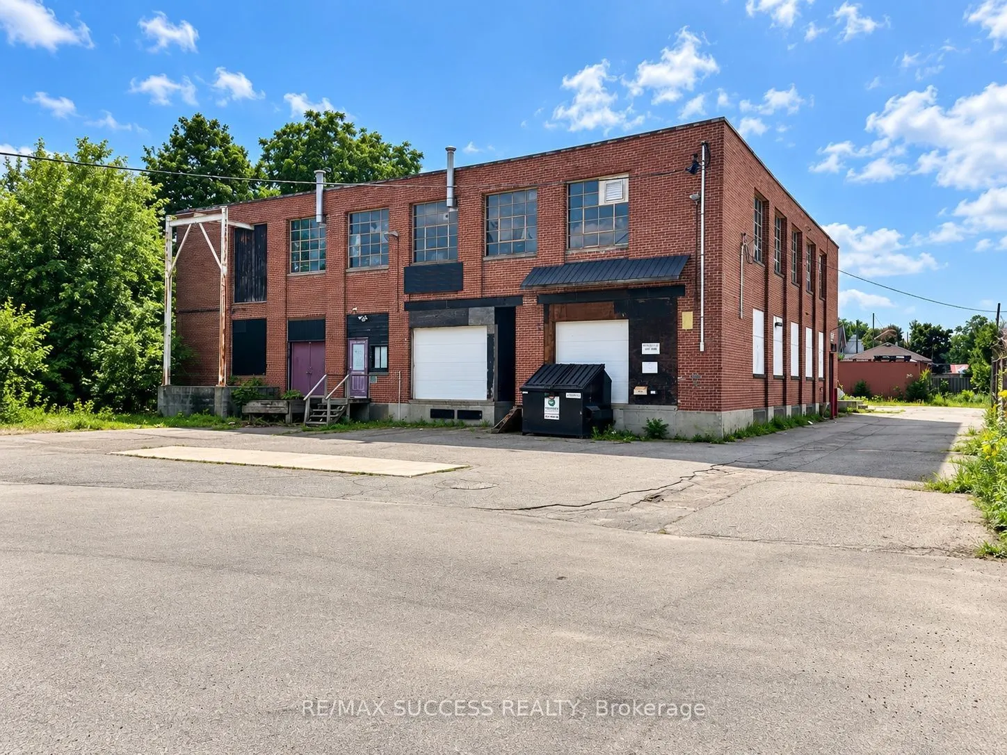 15 Webling Street