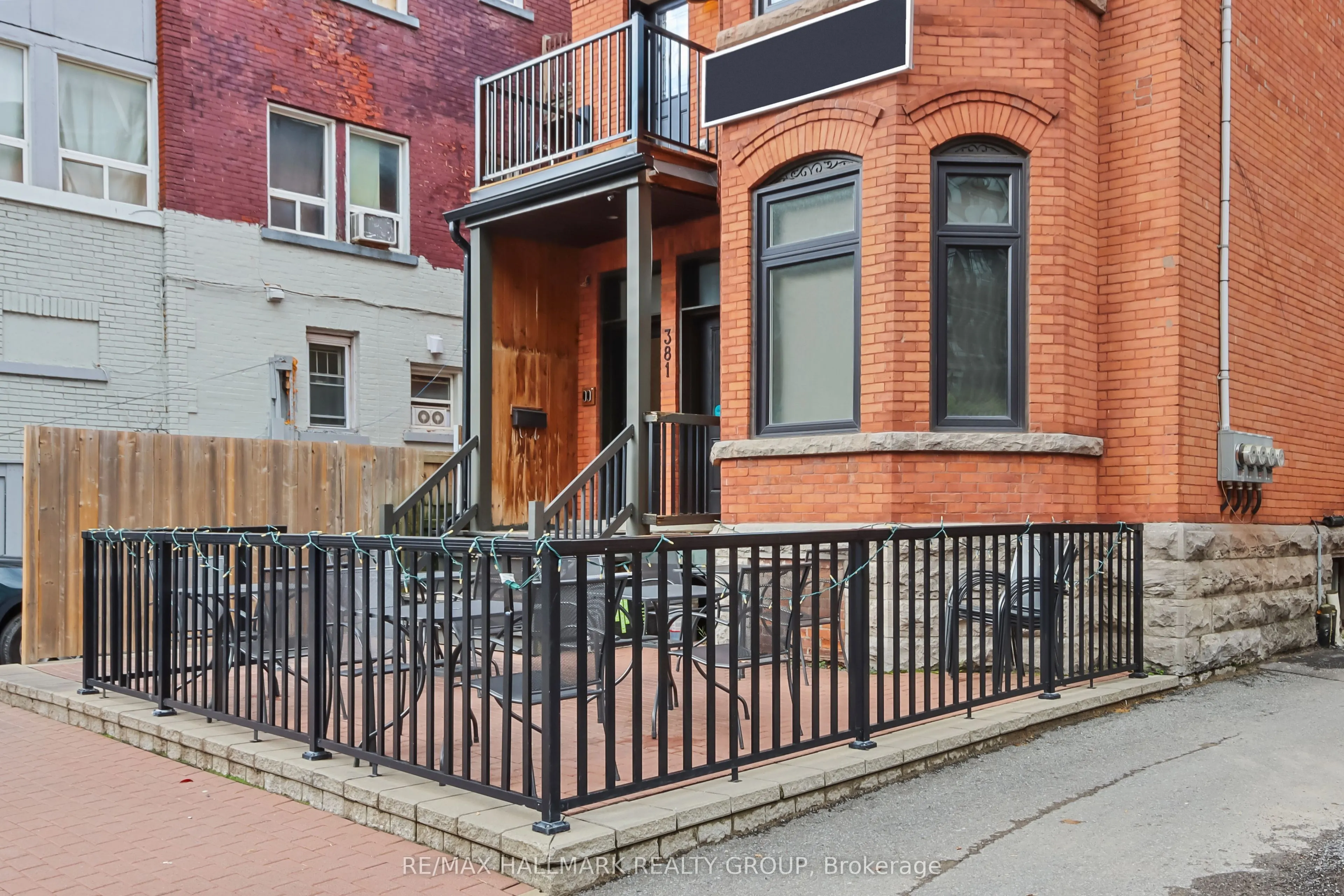381 Cooper Street