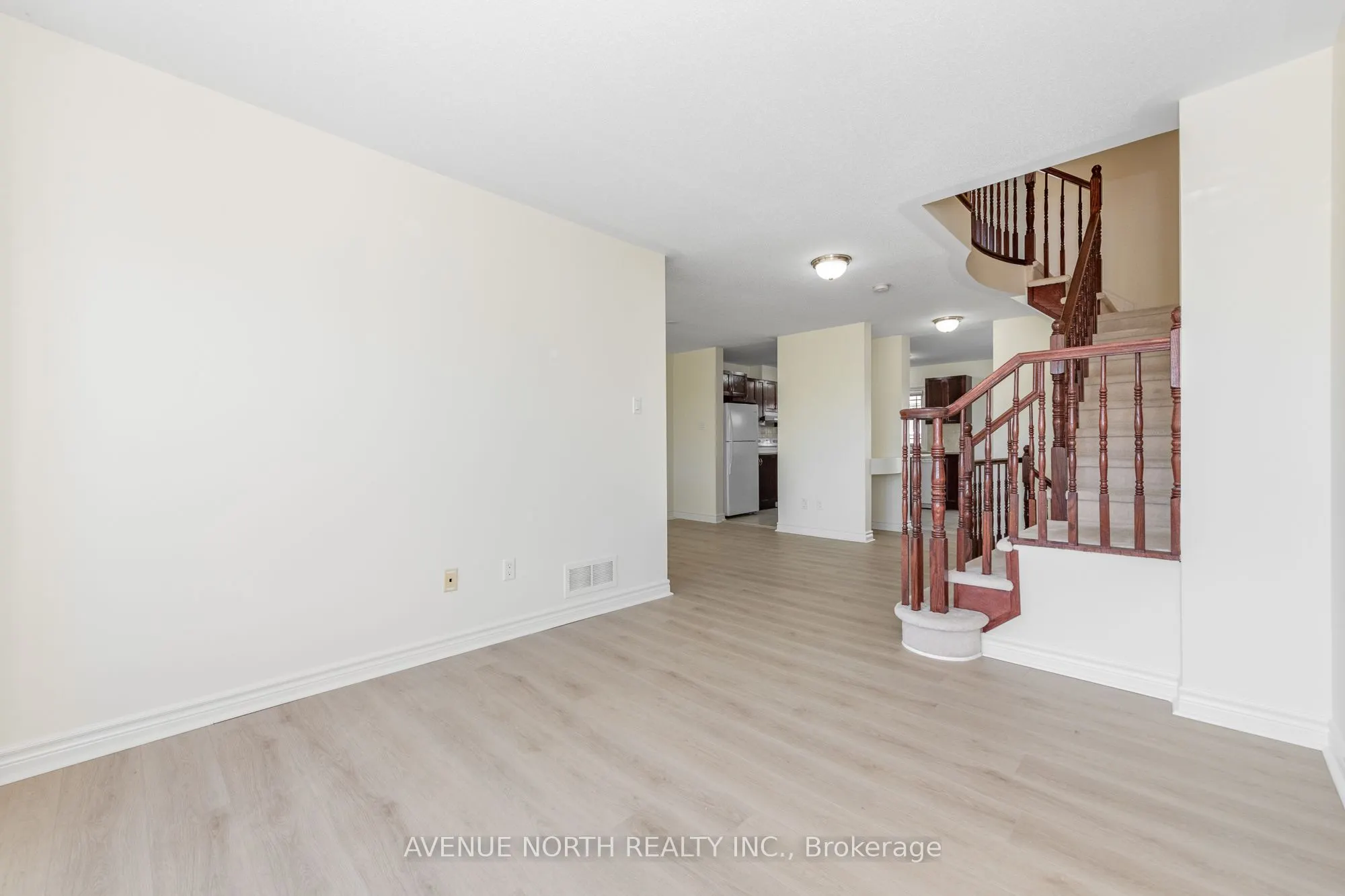 122B Centrepointe Drive #6