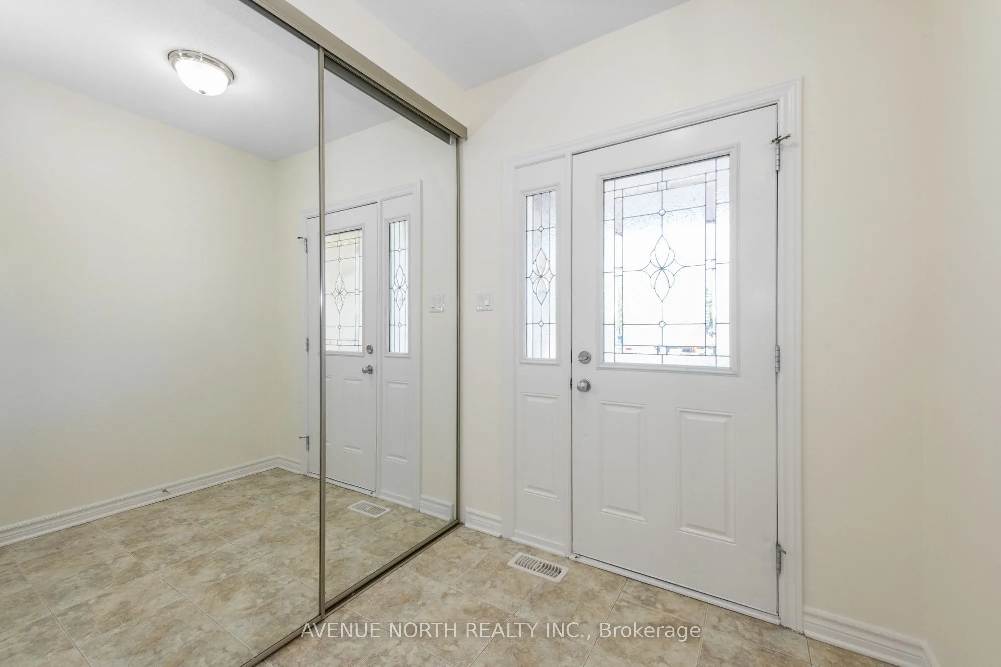122B Centrepointe Drive #6