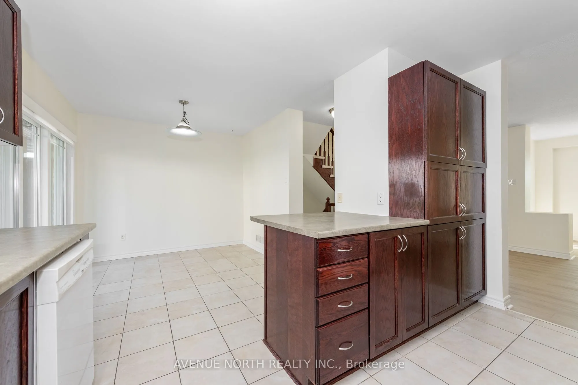 122B Centrepointe Drive #6