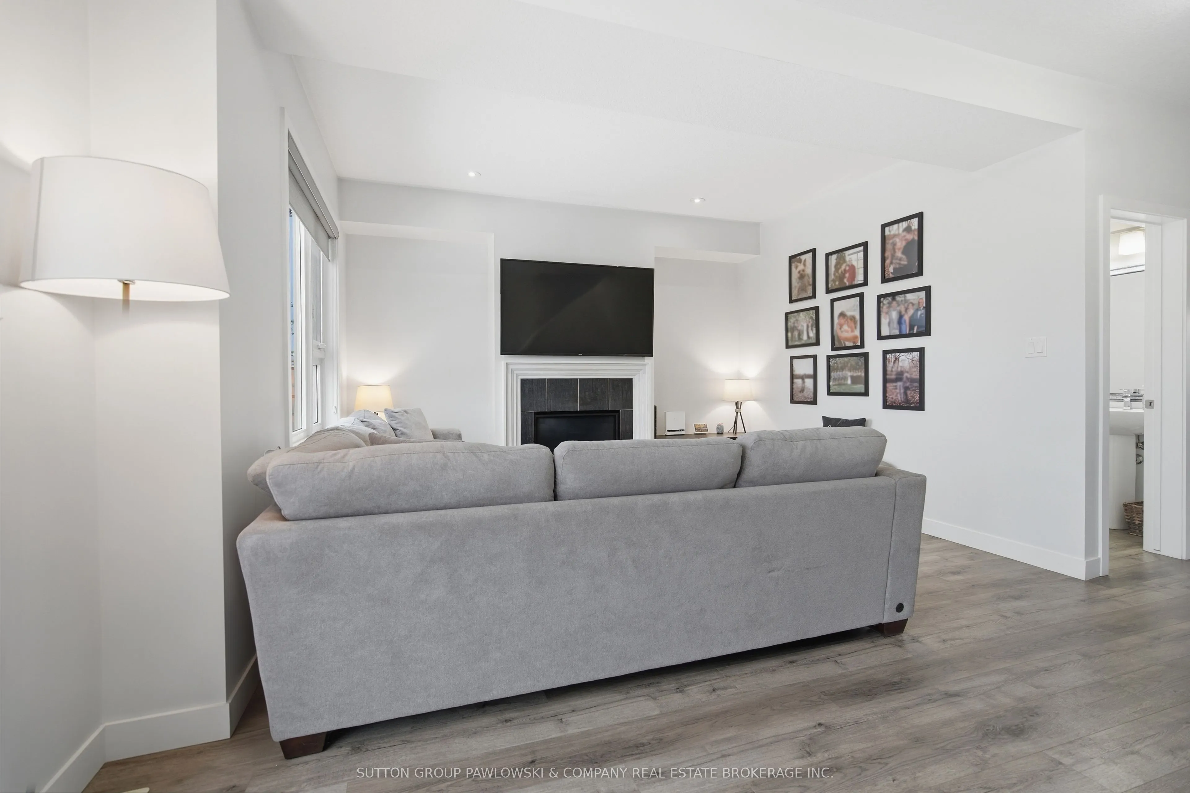 3380 Singleton Avenue #26