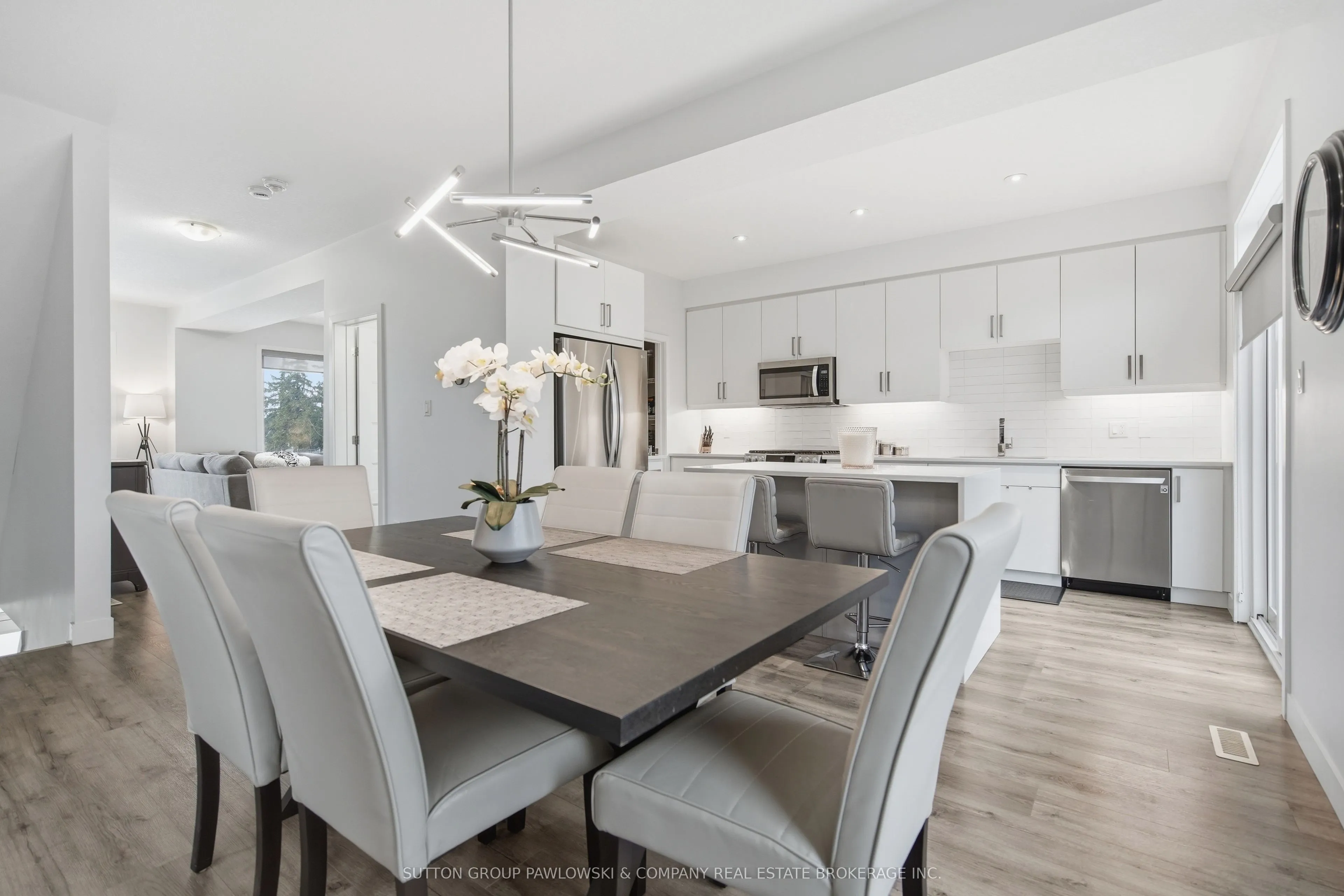 3380 Singleton Avenue #26