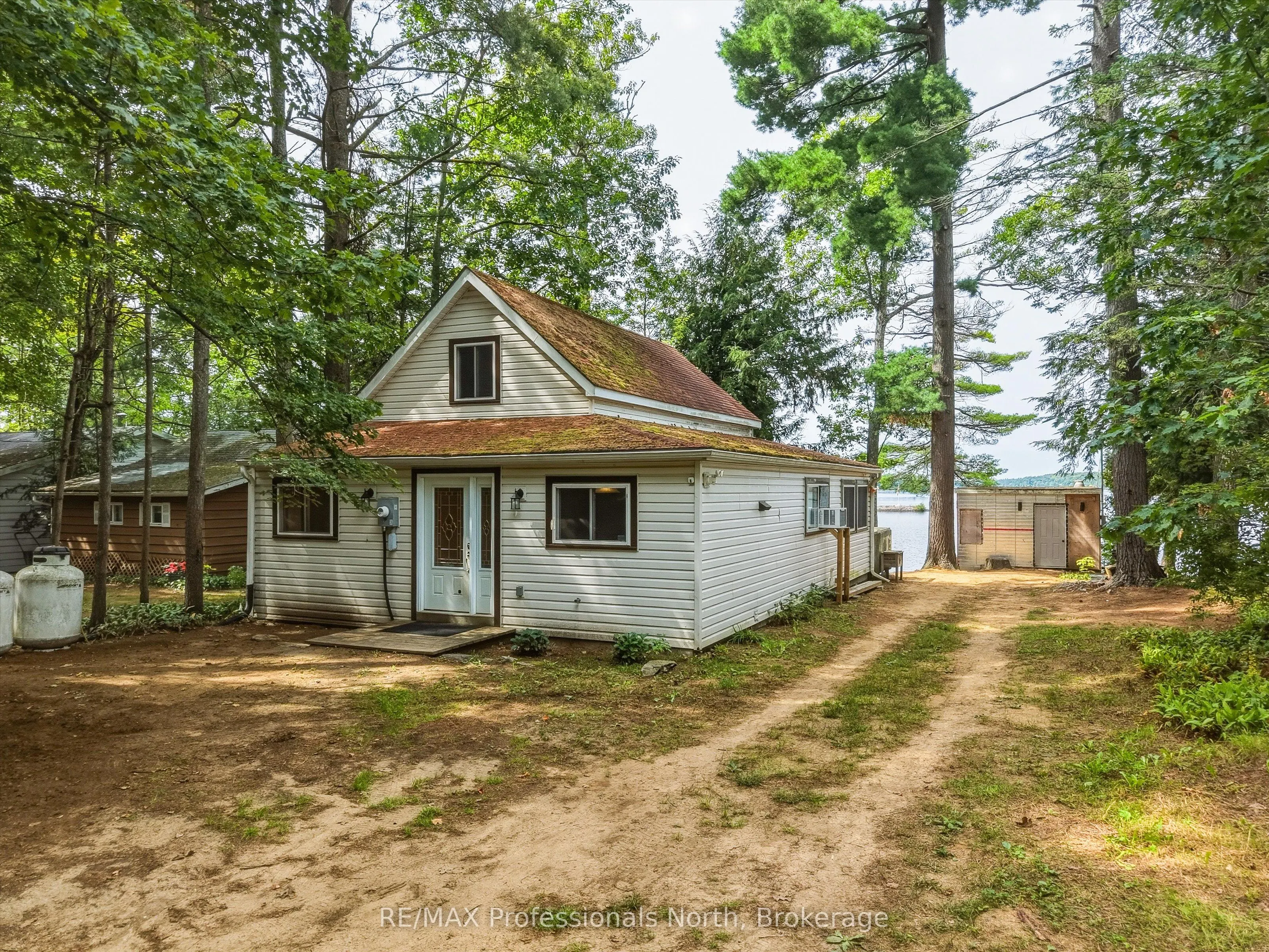 1025 Section House Road